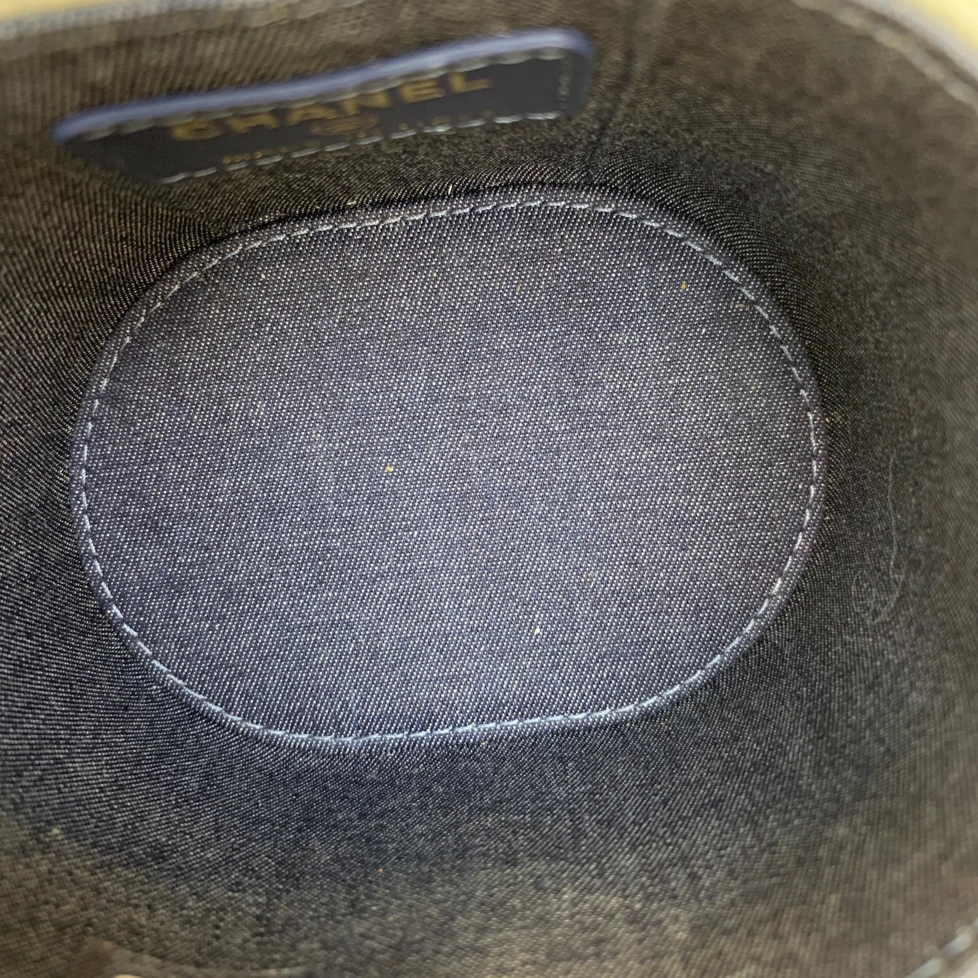 Chanel Pre-loved Bag Very good condition Size ONE SIZE - 7 Thumbnail