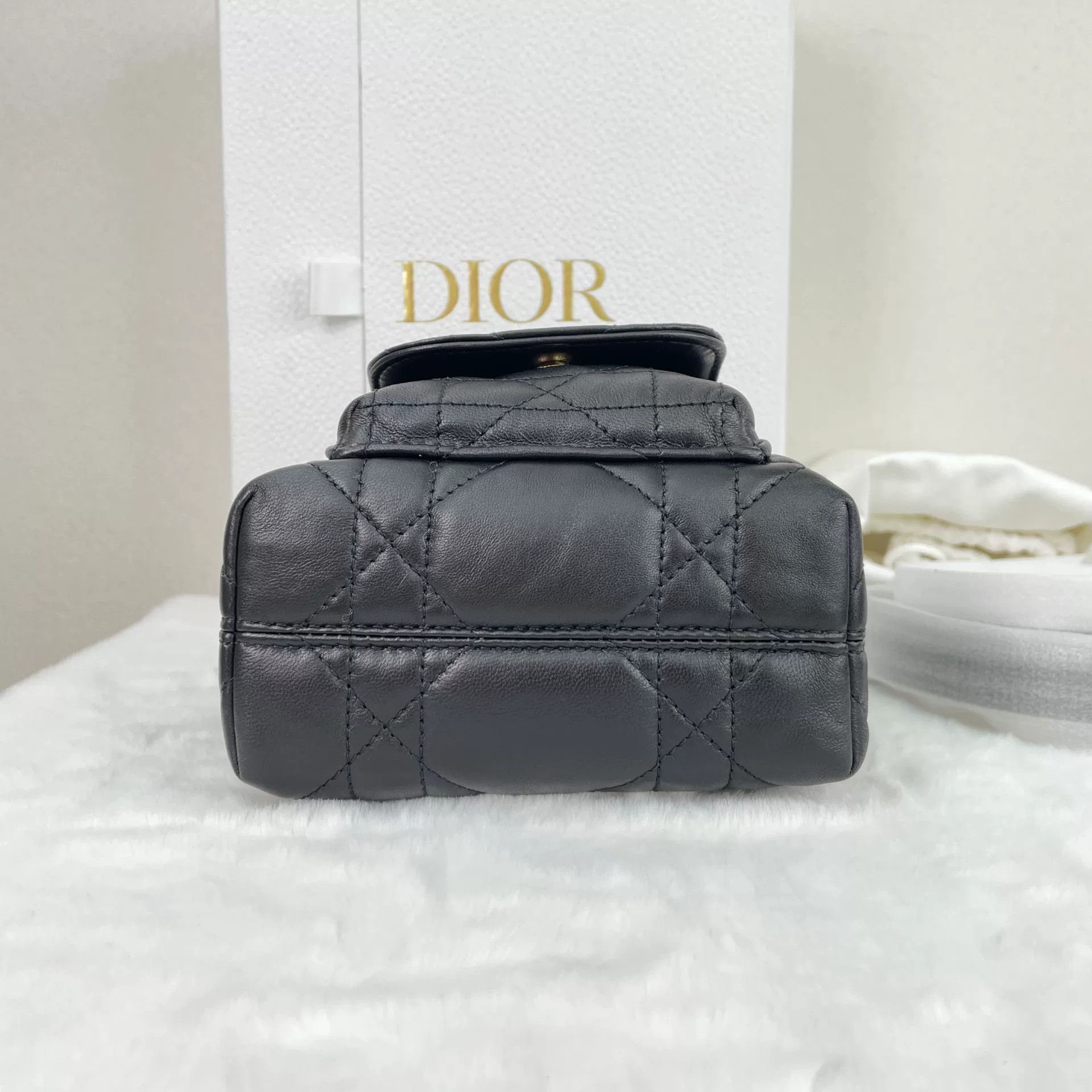 Dior Pre-loved Bag Very good condition Size ONE SIZE - 3 Thumbnail