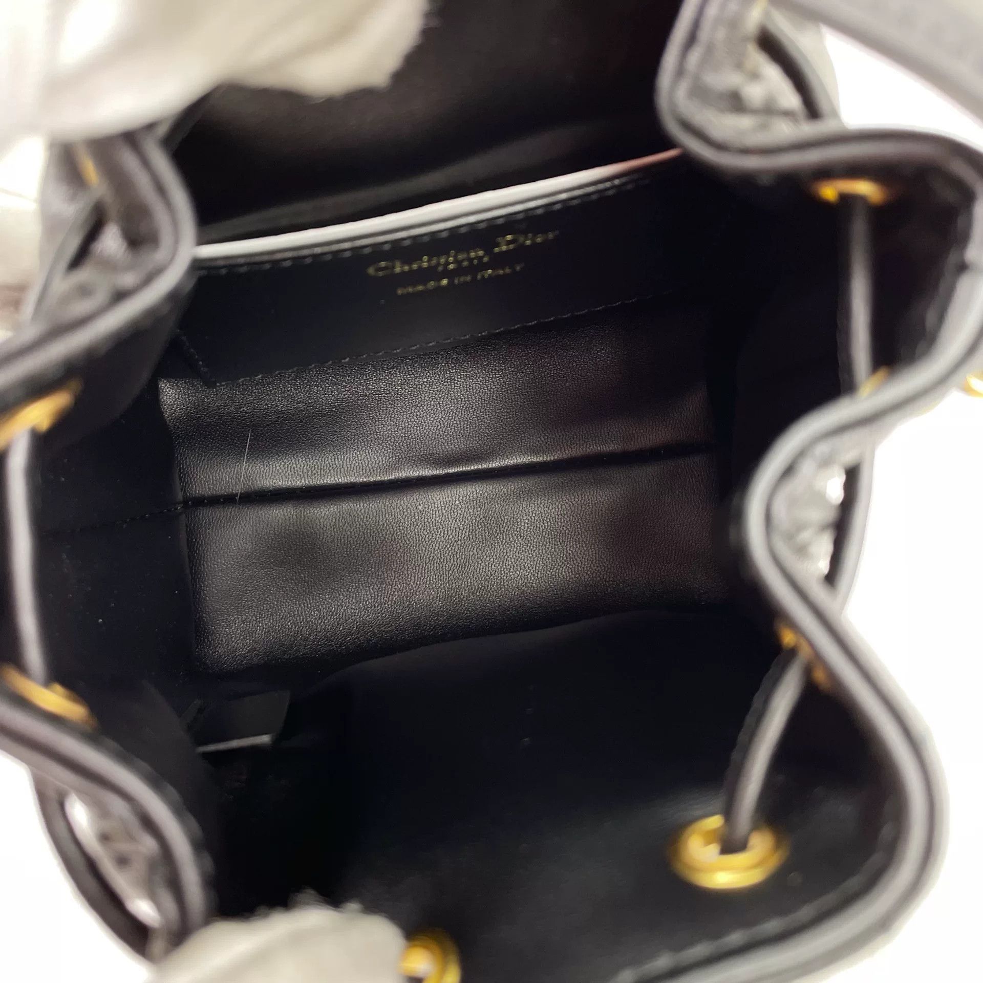 Dior Pre-loved Bag Very good condition Size ONE SIZE - 8 Thumbnail