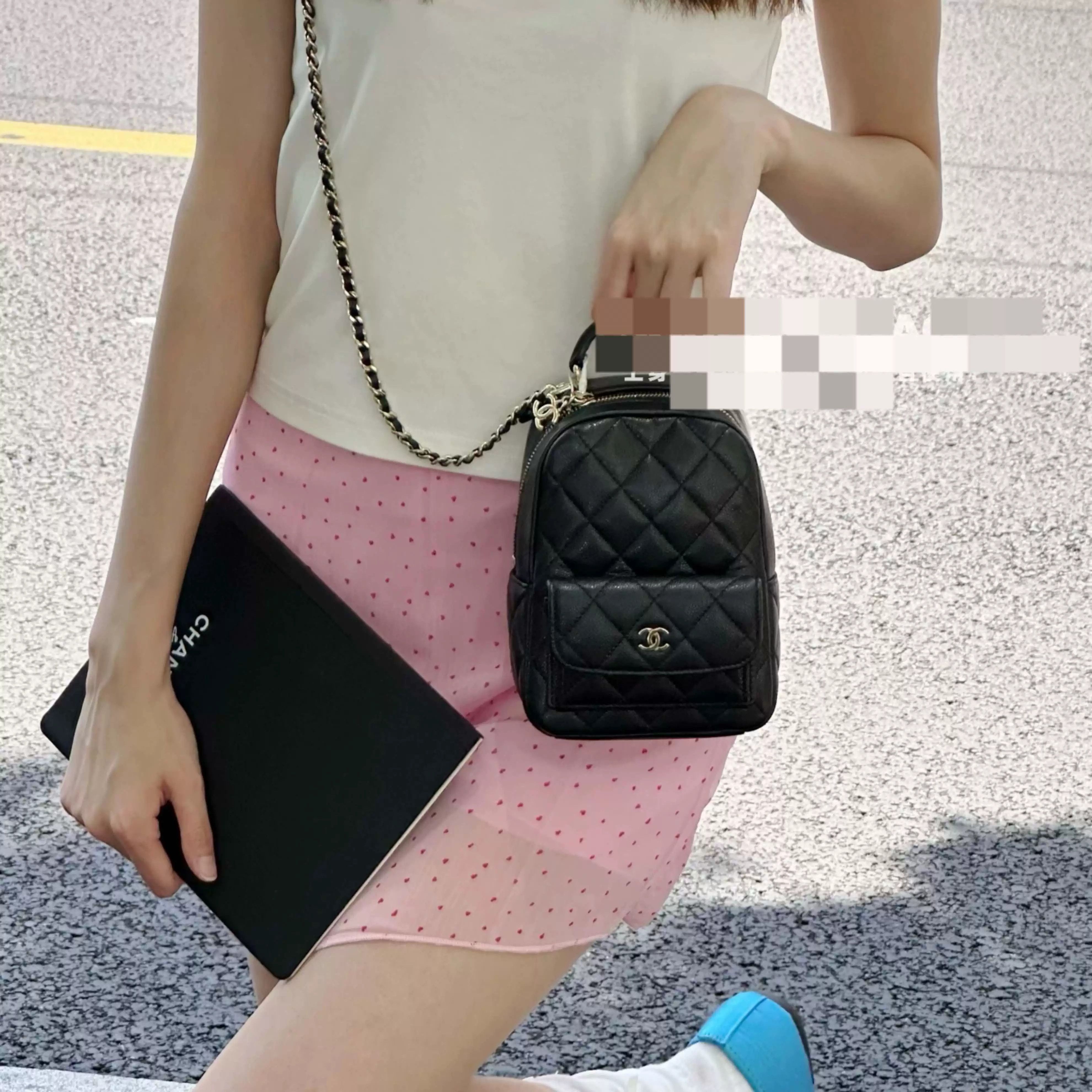 Chanel Pre-loved Bag Very good condition Size ONE SIZE - 6 Thumbnail