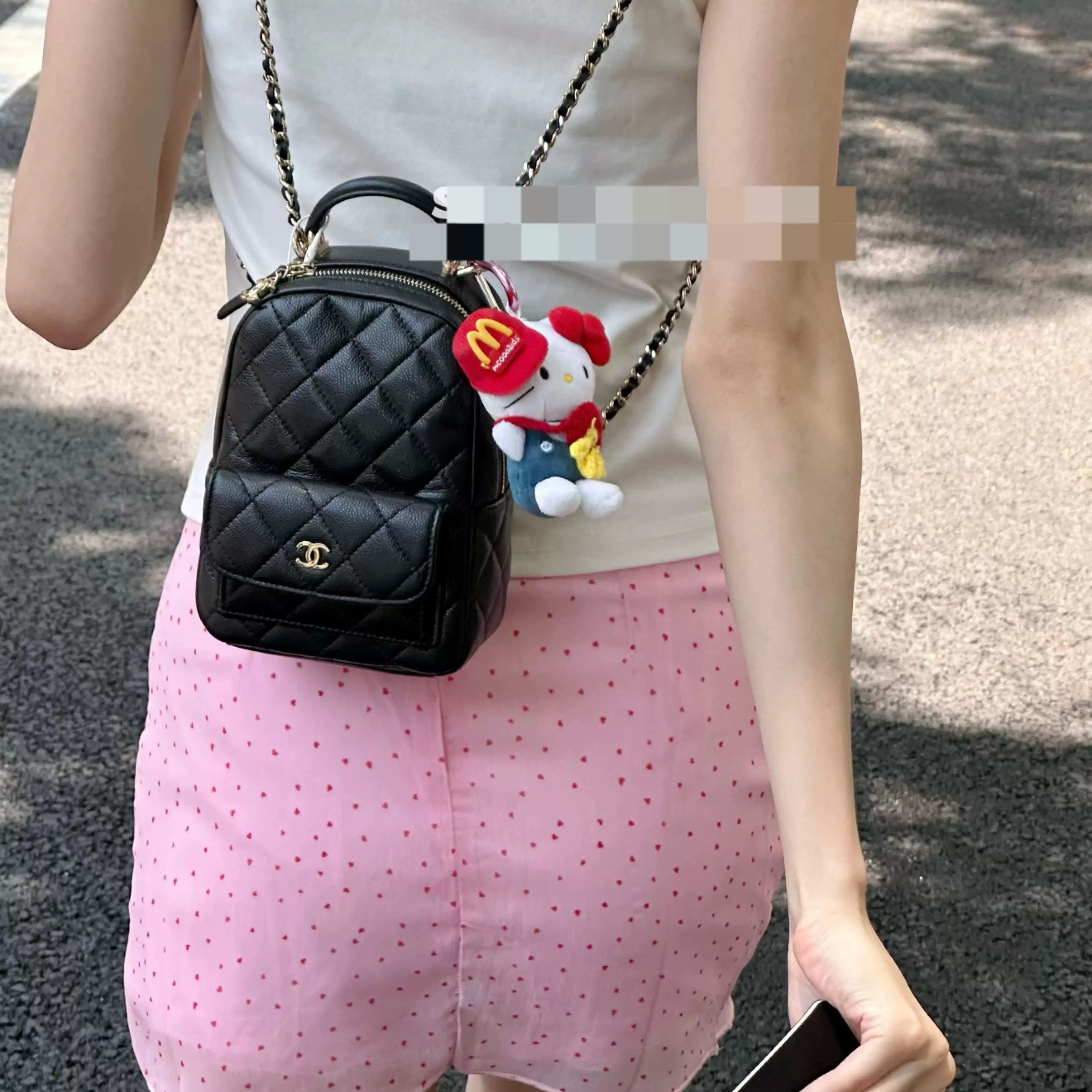 Chanel Pre-loved Bag Very good condition Size ONE SIZE - 5 Thumbnail