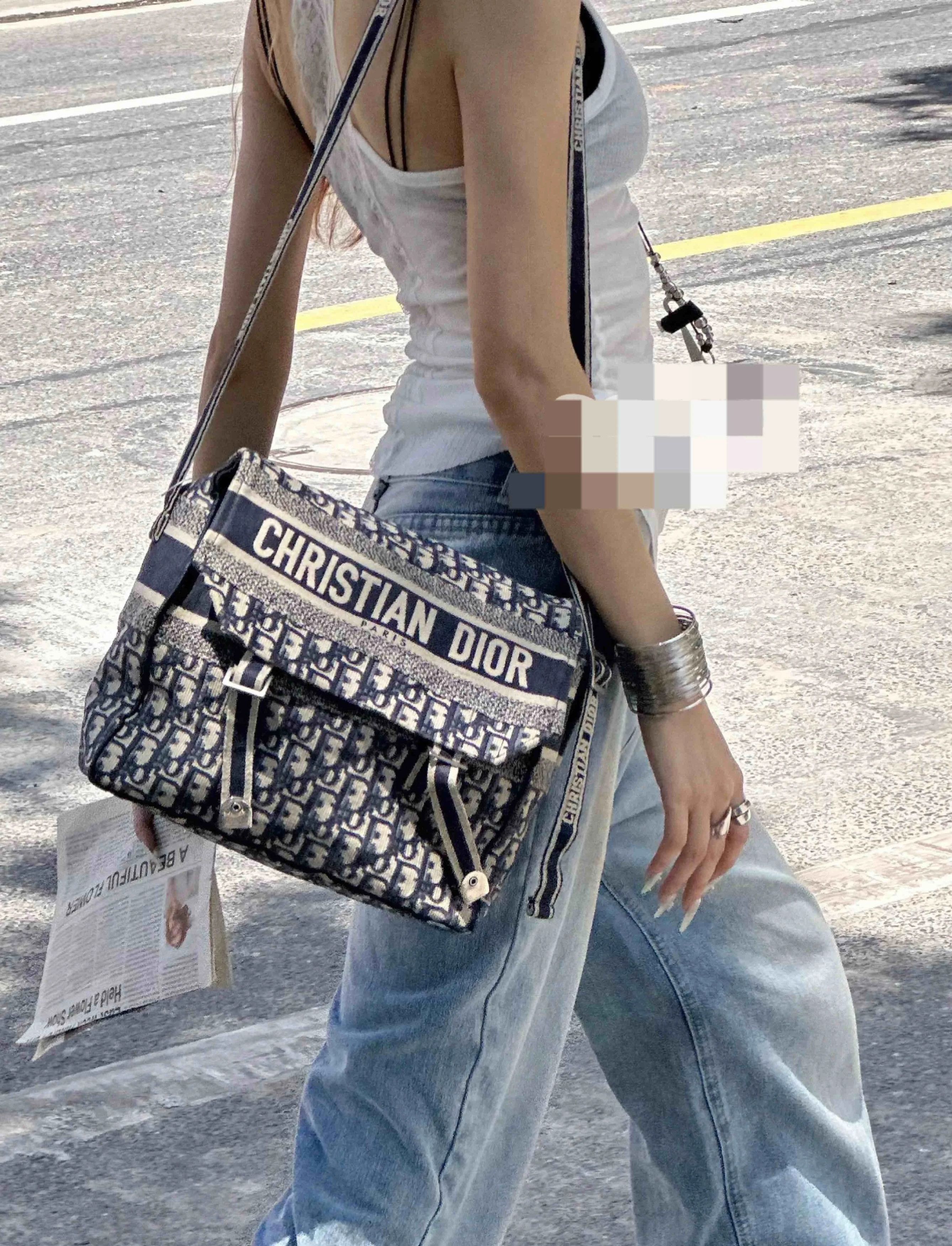 Dior Pre-loved Bag Very good condition Size ONE SIZE - 6 Thumbnail