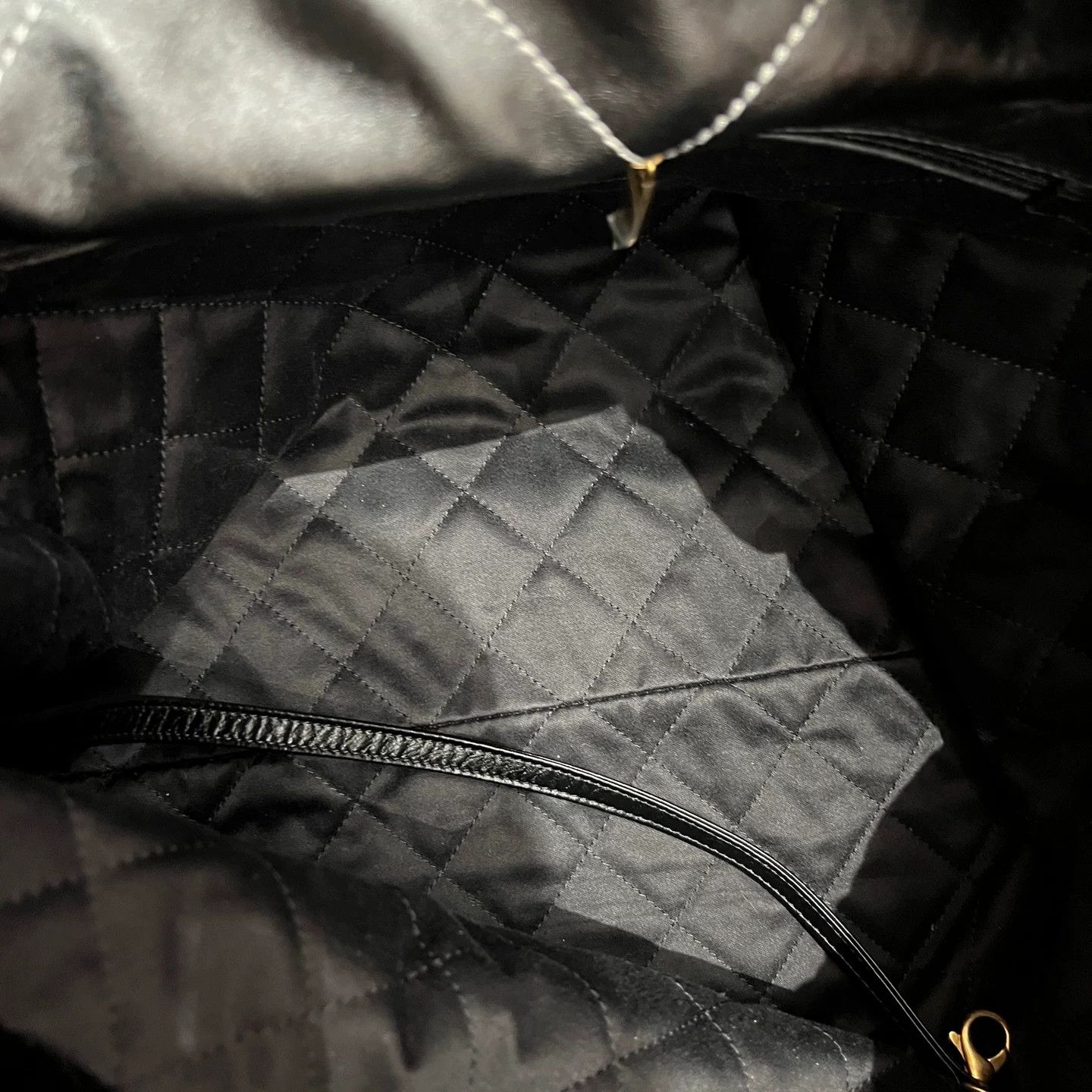 Chanel Pre-loved Bag Very good condition Size ONE SIZE - 2 Thumbnail