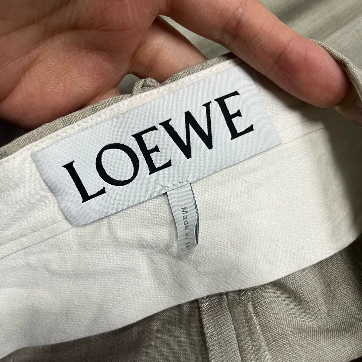 Loewe Loewe Casual Oversized Beige T-Shirt 36 Women Size S / US 4 / IT 40 - 2 Thumbnail