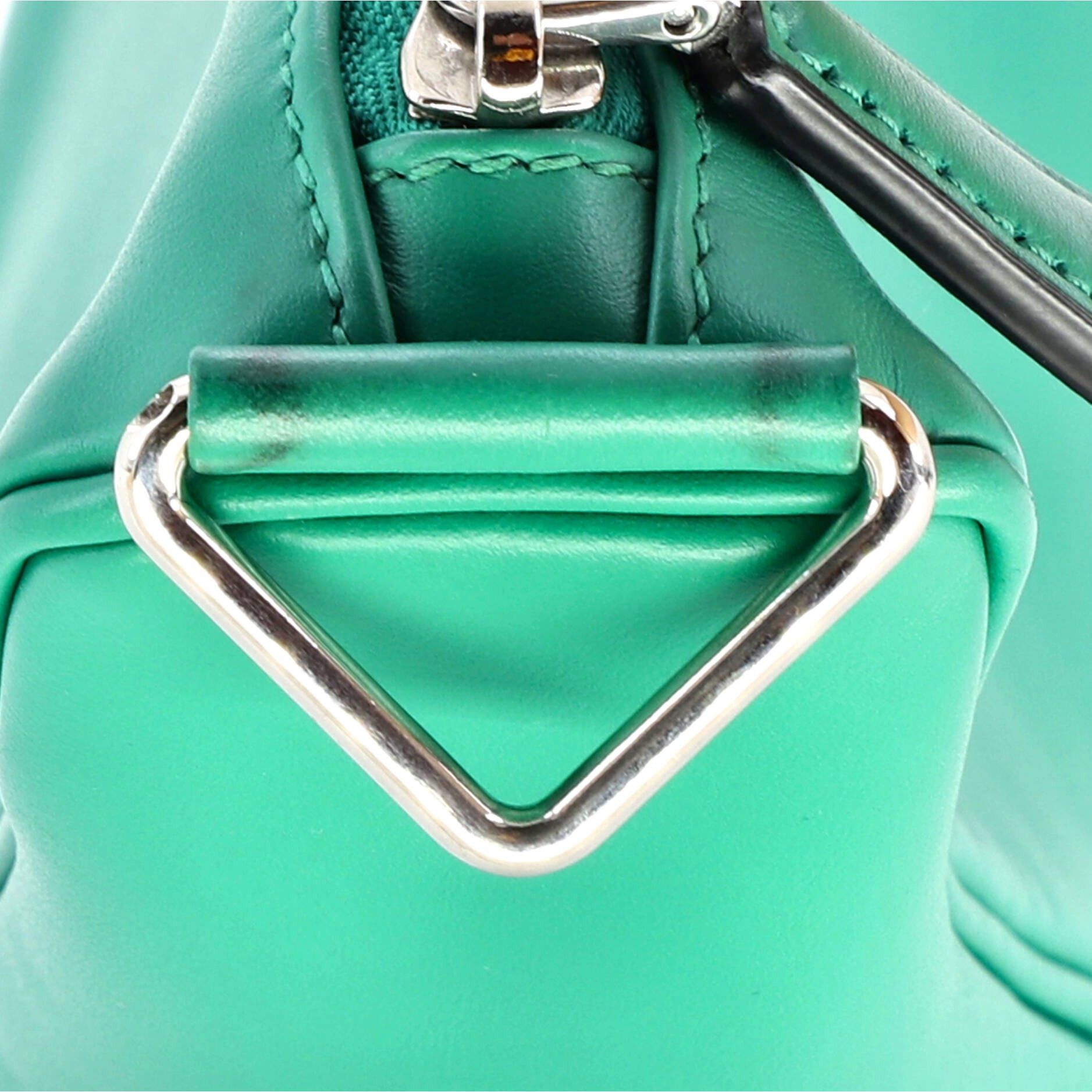 Prada Triangle Logo Zip Crossbody Bag Size ONE SIZE - 6 Thumbnail