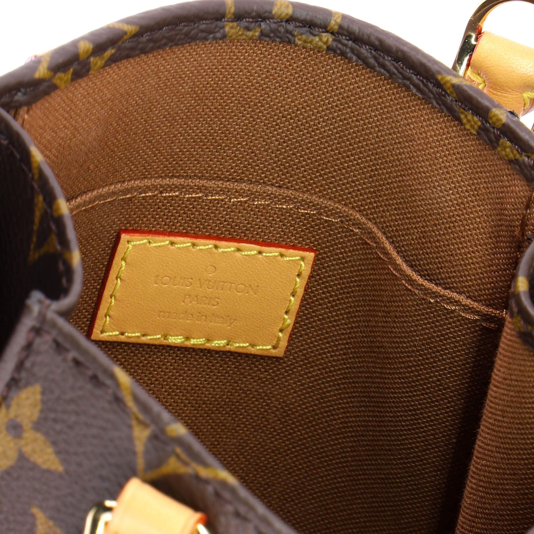 Louis Vuitton Petit Sac Plat Bag Size ONE SIZE - 6 Thumbnail