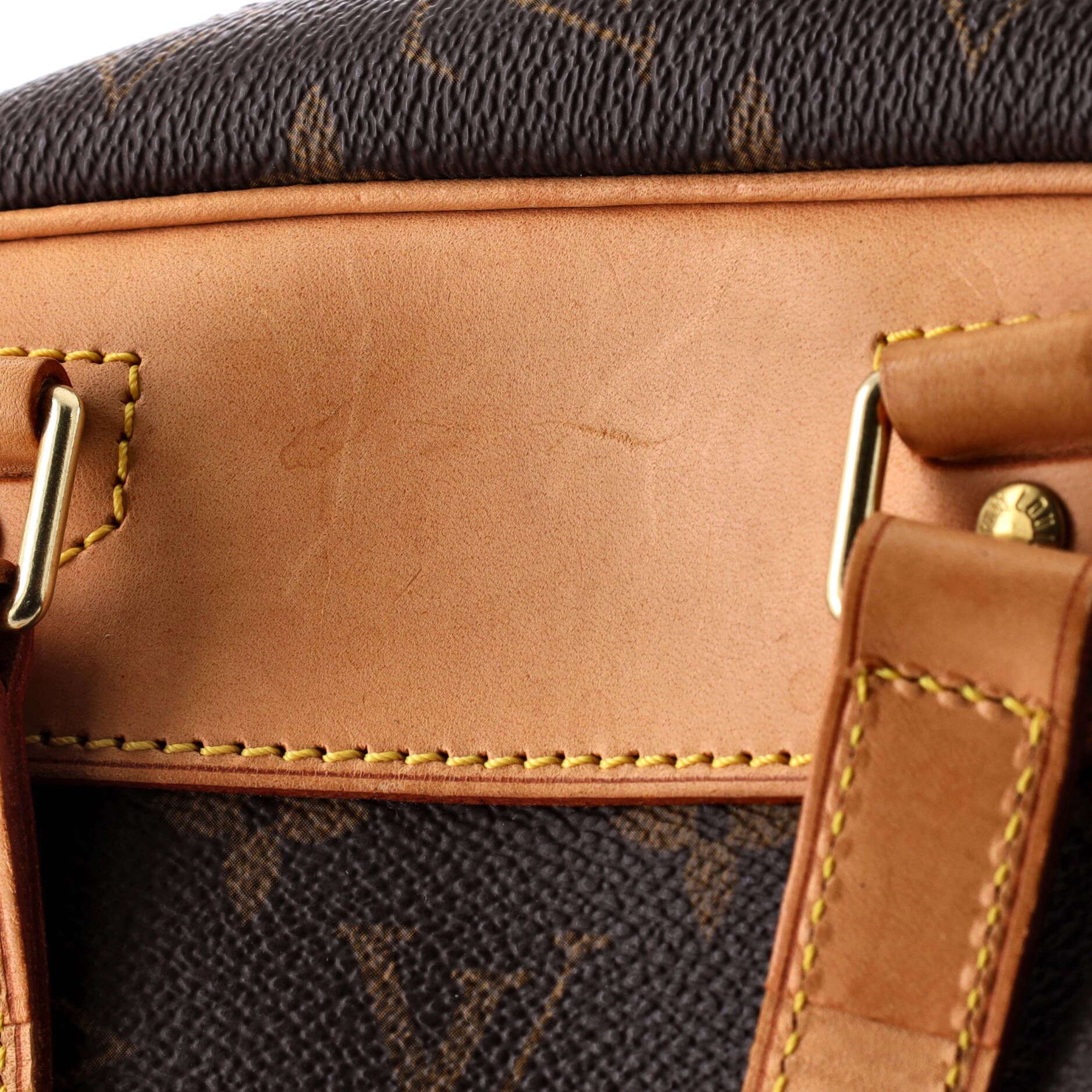 Louis Vuitton Excursion Handbag Size ONE SIZE - 6 Thumbnail