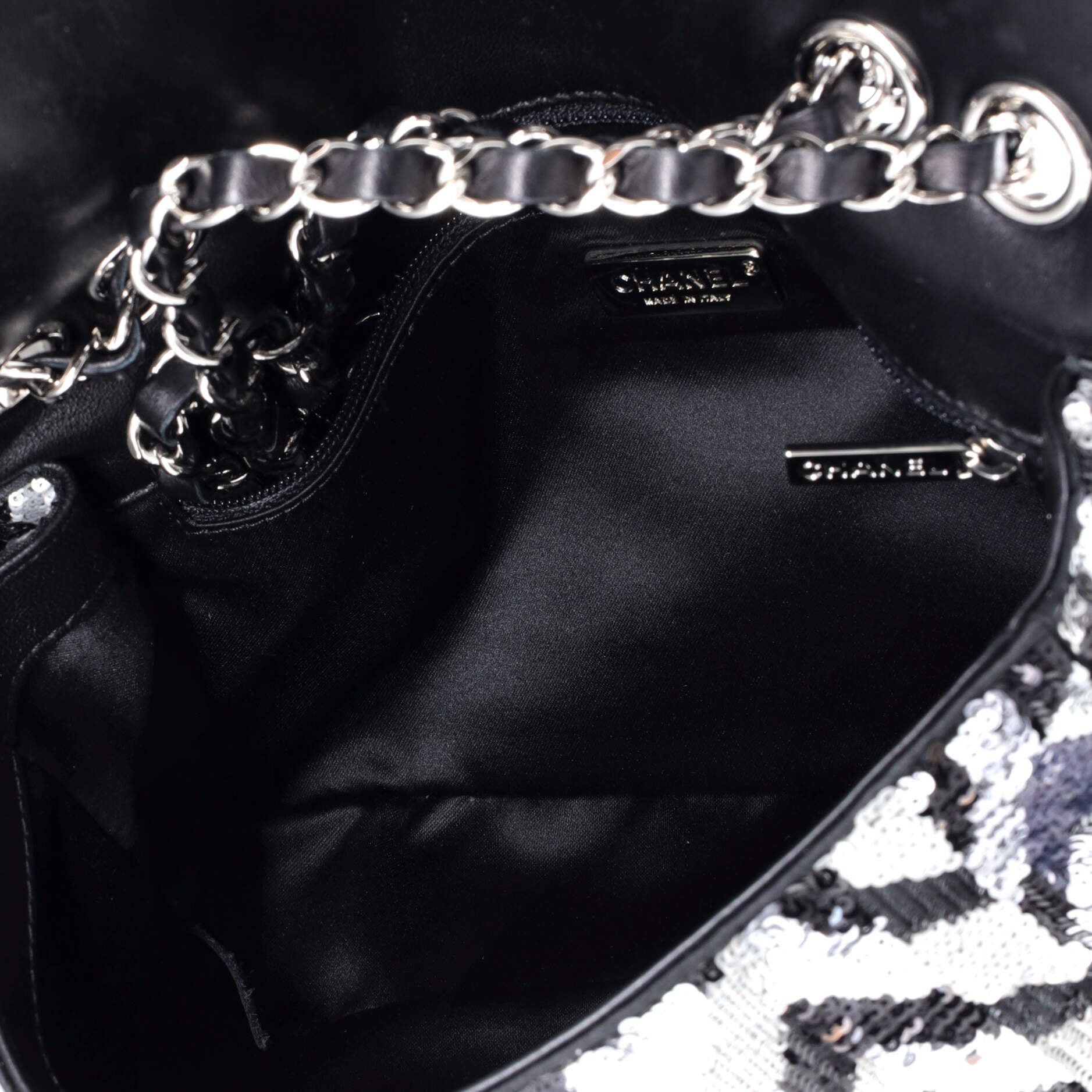 Chanel CC Chain Flap Bag Size ONE SIZE - 5 Thumbnail