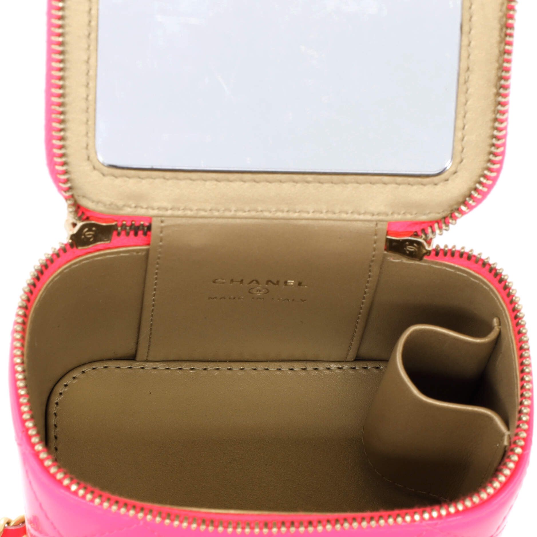 Chanel Pearl Crush Vanity Case with Chain Size ONE SIZE - 5 Thumbnail