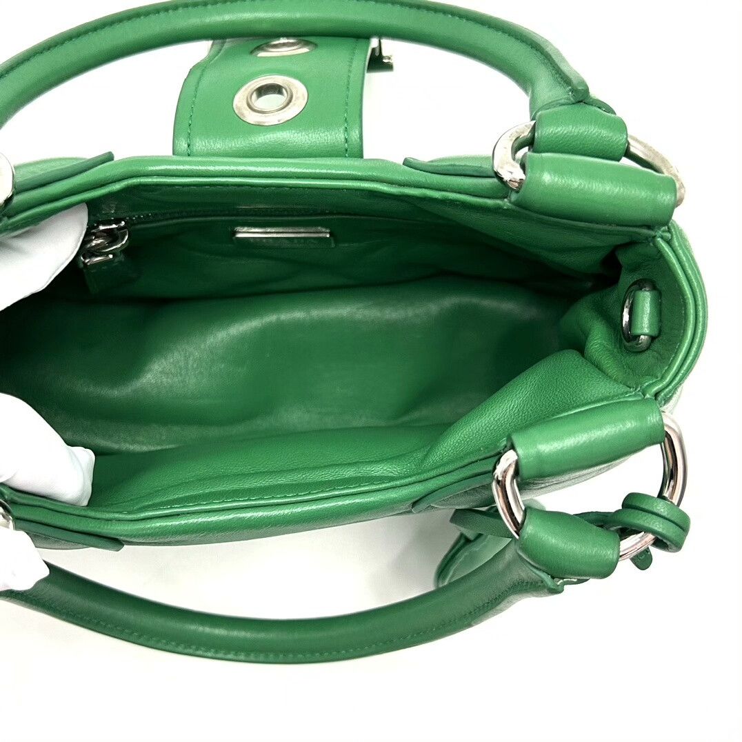Prada Pre-loved Bag Very good condition Size ONE SIZE - 6 Thumbnail