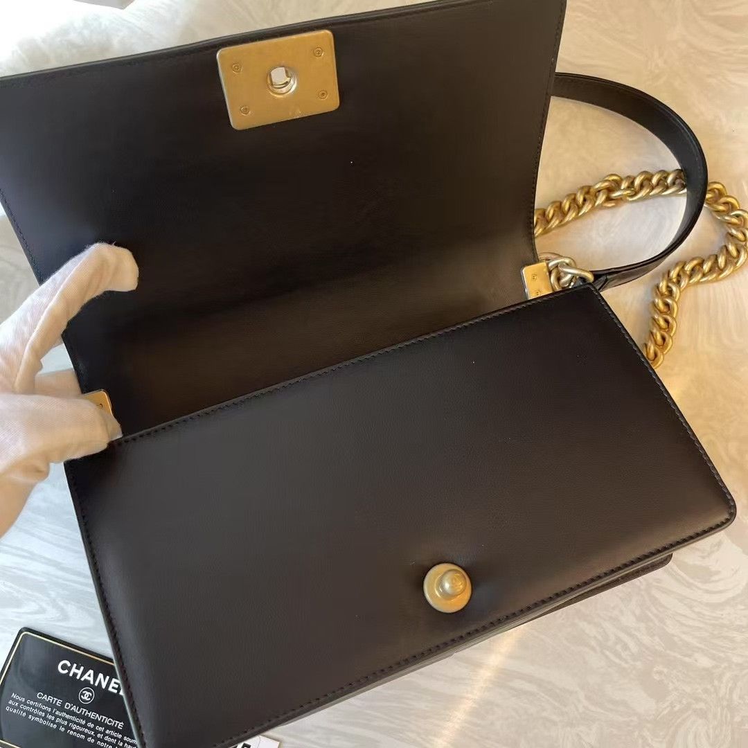 Chanel Pre-loved Bag Very good condition Size ONE SIZE - 6 Thumbnail