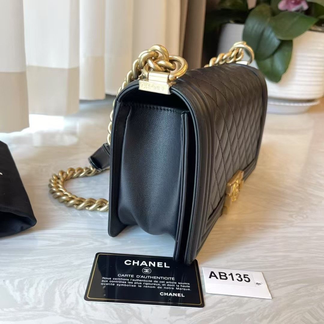 Chanel Pre-loved Bag Very good condition Size ONE SIZE - 3 Thumbnail