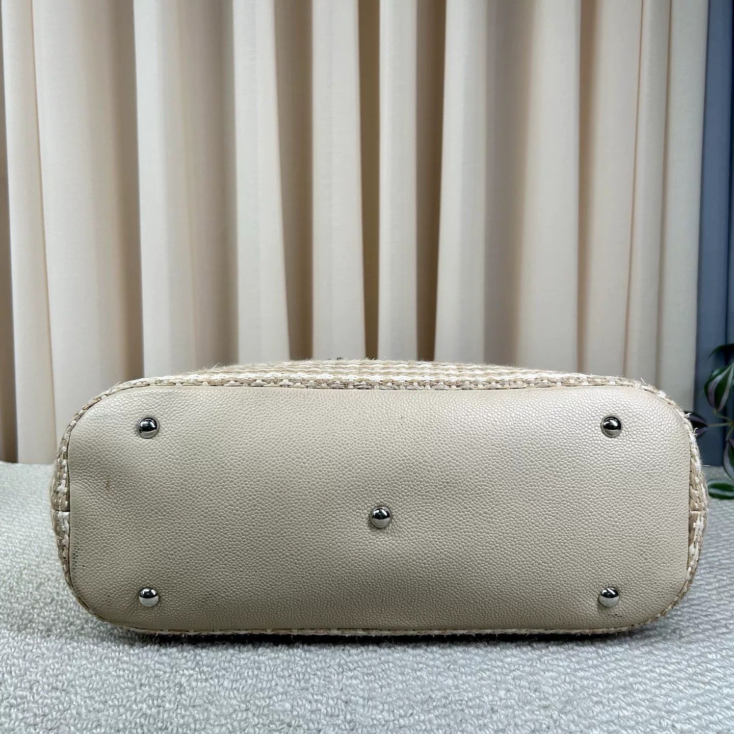Chanel Pre-loved Bag Very good condition Size ONE SIZE - 4 Thumbnail
