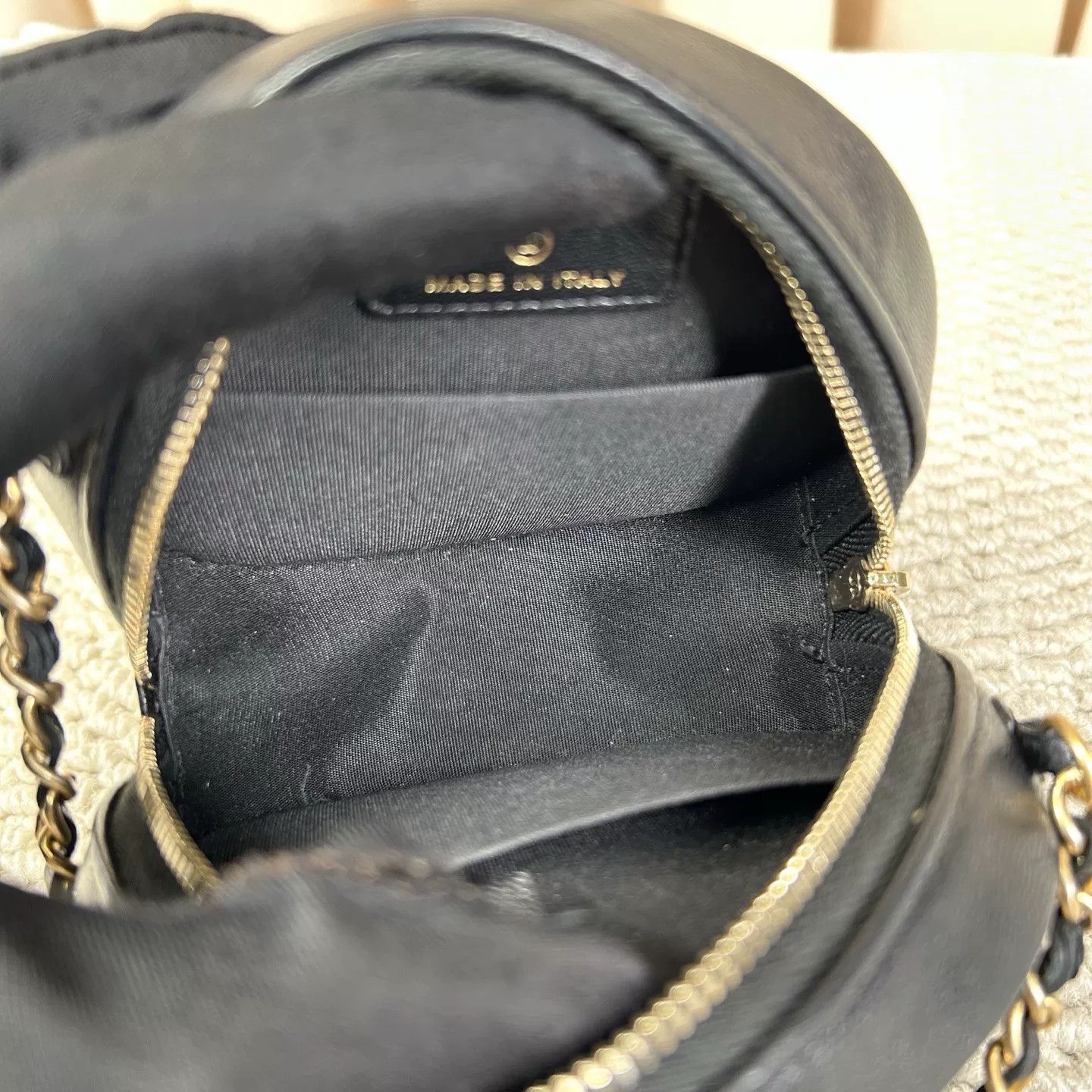 Chanel Pre-loved Bag Very good condition Size ONE SIZE - 4 Thumbnail