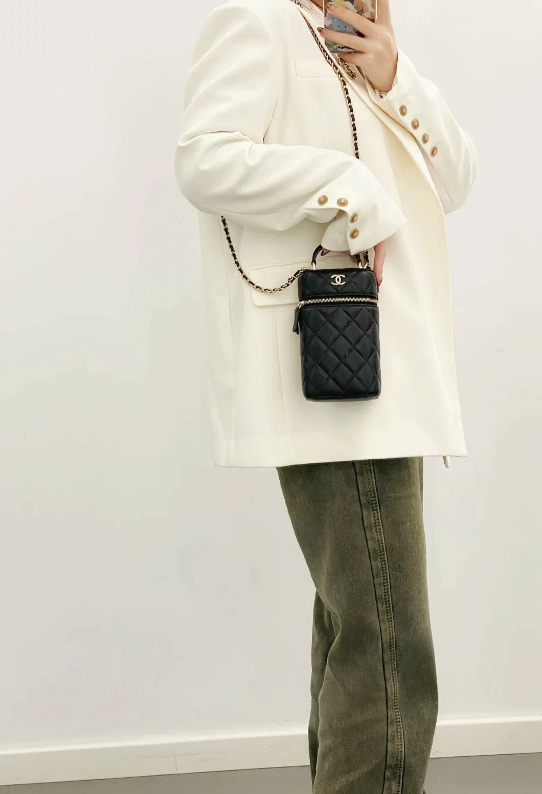 Chanel Pre-loved Bag Very good condition Size ONE SIZE - 6 Thumbnail