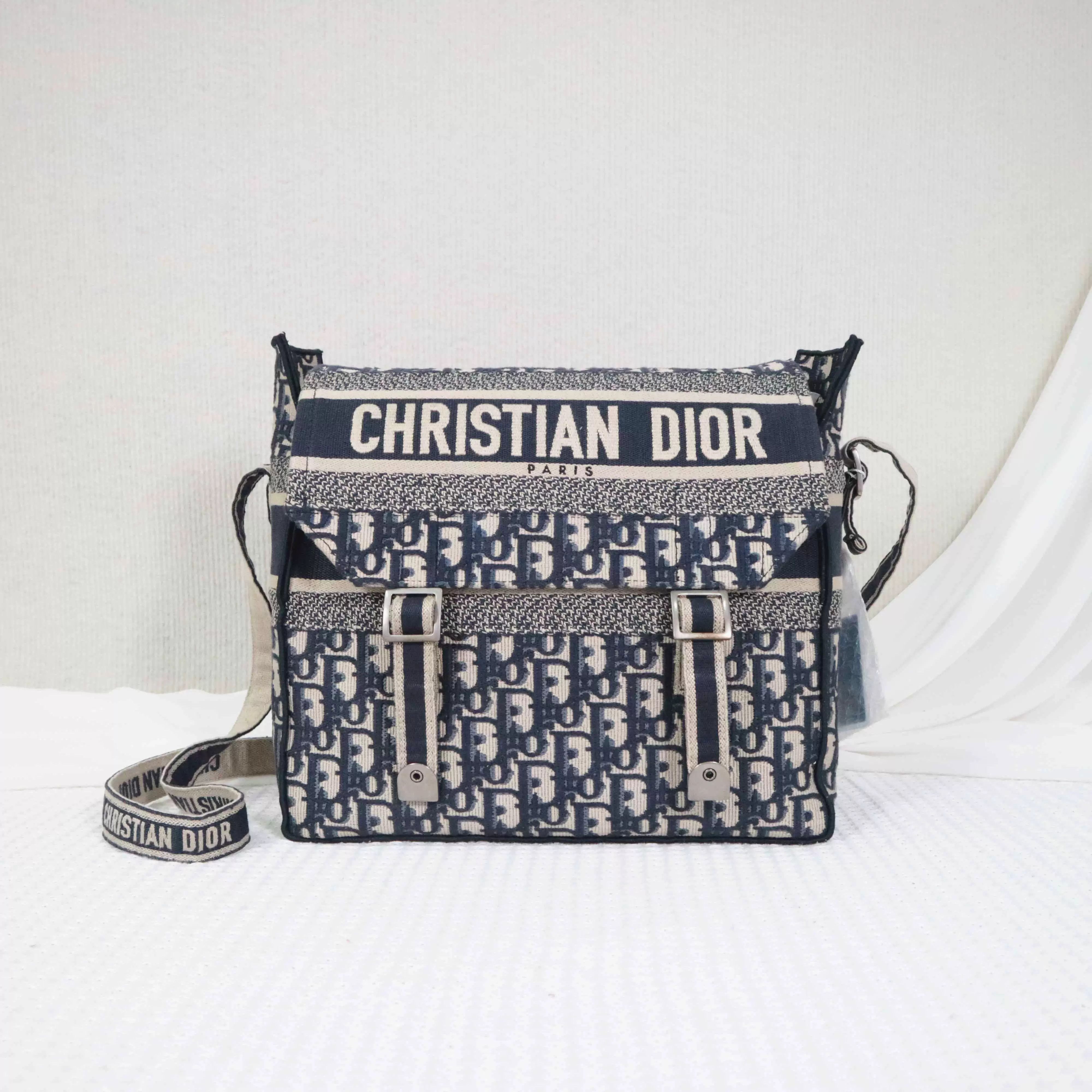 Dior Pre-loved Bag Very good condition Size ONE SIZE - 2 Thumbnail