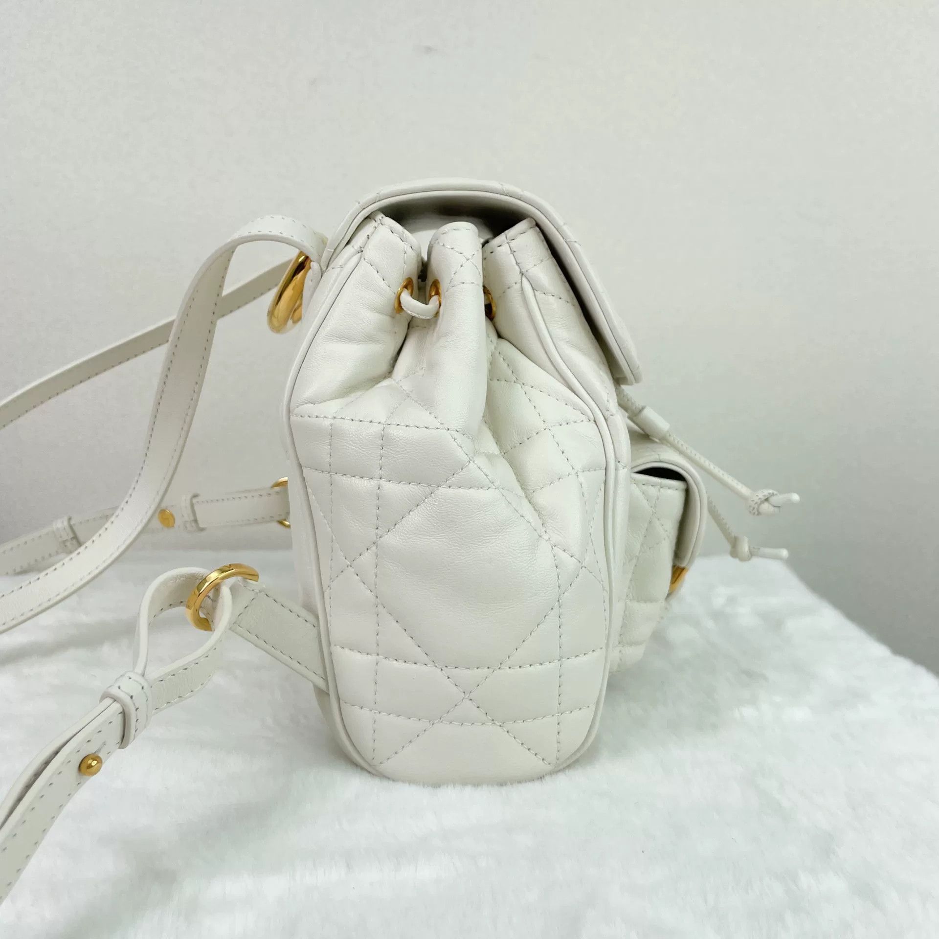 Dior Pre-loved Bag Very good condition Size ONE SIZE - 4 Thumbnail