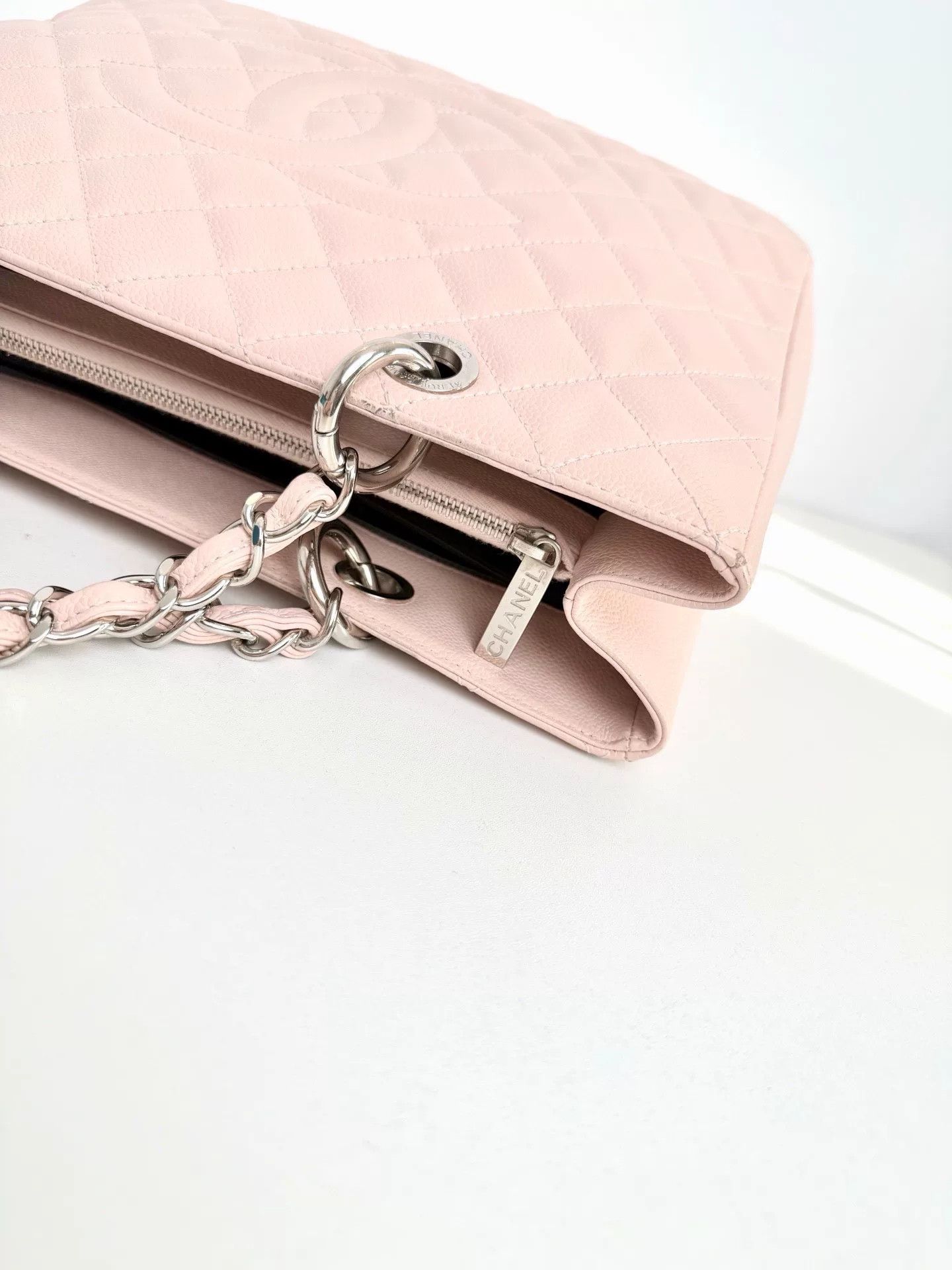 Chanel Pre-loved Bag Very good condition Size ONE SIZE - 7 Thumbnail