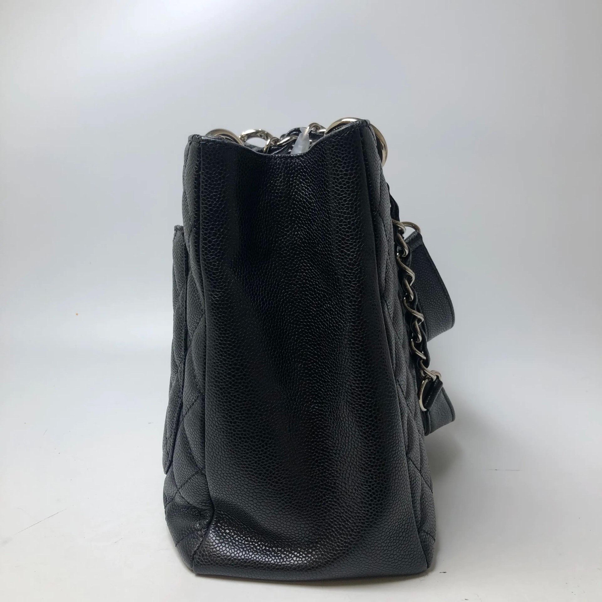 Chanel Pre-loved Bag Very good condition Size ONE SIZE - 3 Thumbnail