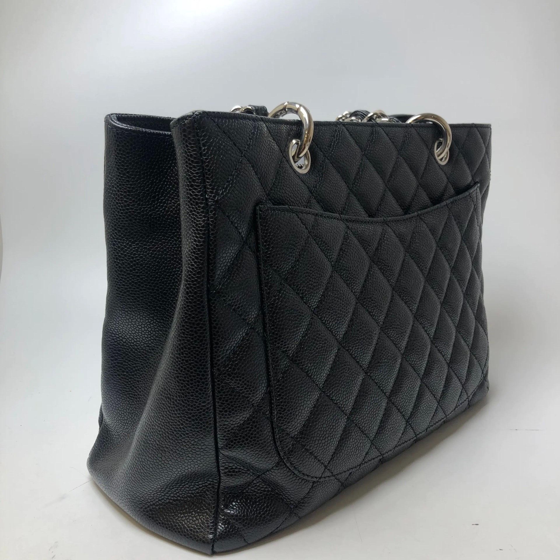 Chanel Pre-loved Bag Very good condition Size ONE SIZE - 6 Thumbnail