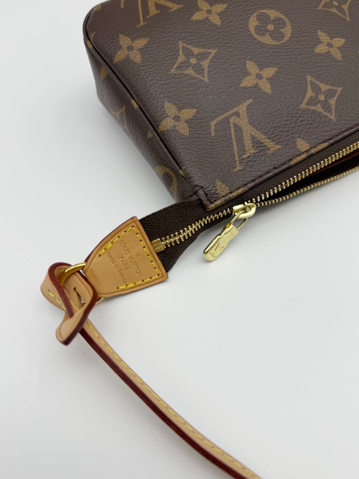 Louis Vuitton Pre-loved Bag Very good condition Size ONE SIZE - 6 Thumbnail