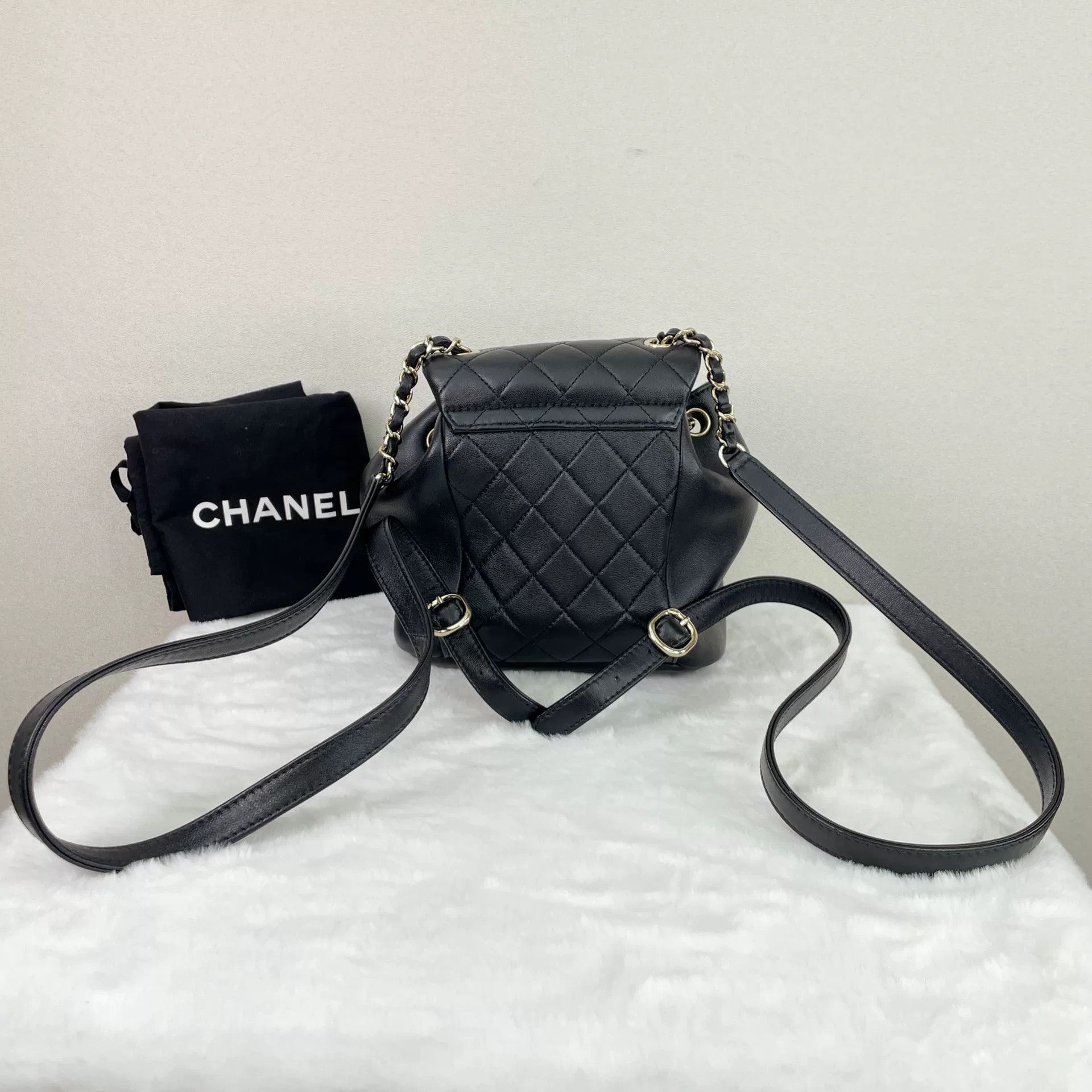 Chanel Pre-loved Bag Very good condition Size ONE SIZE - 2 Thumbnail