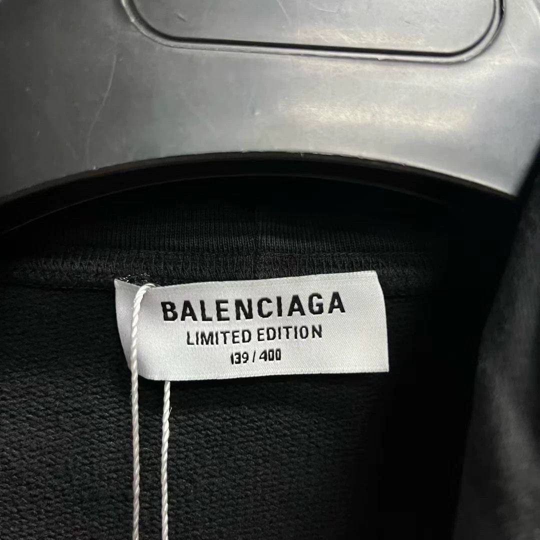 Balenciaga Balenciaga Fleece Graphic Black Hoodie 1 Men Size US XS / EU 42 / 0 - 5 Thumbnail