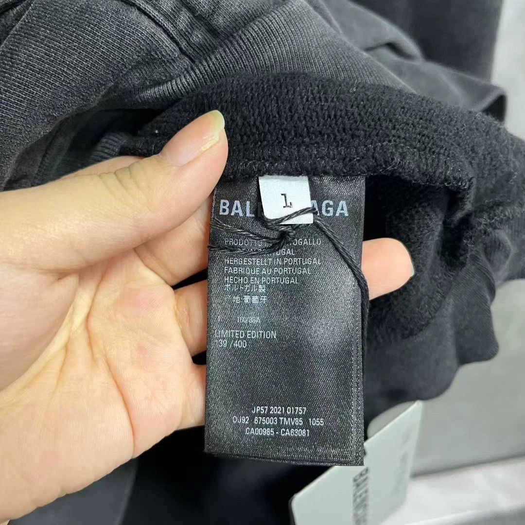 Balenciaga Balenciaga Fleece Graphic Black Hoodie 1 Men Size US XS / EU 42 / 0 - 4 Thumbnail