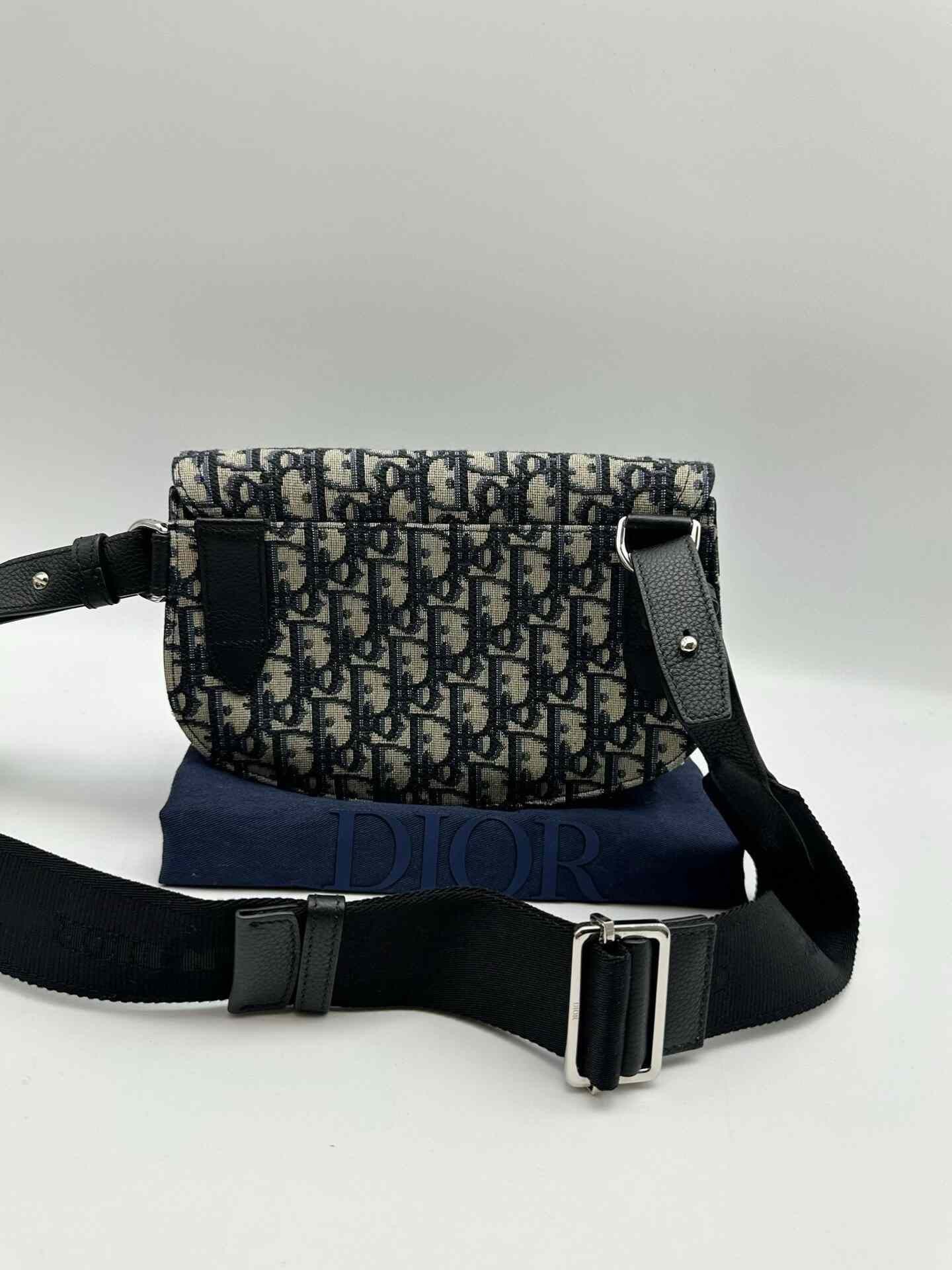 Dior Pre-loved Bag Very good condition Size ONE SIZE - 2 Thumbnail