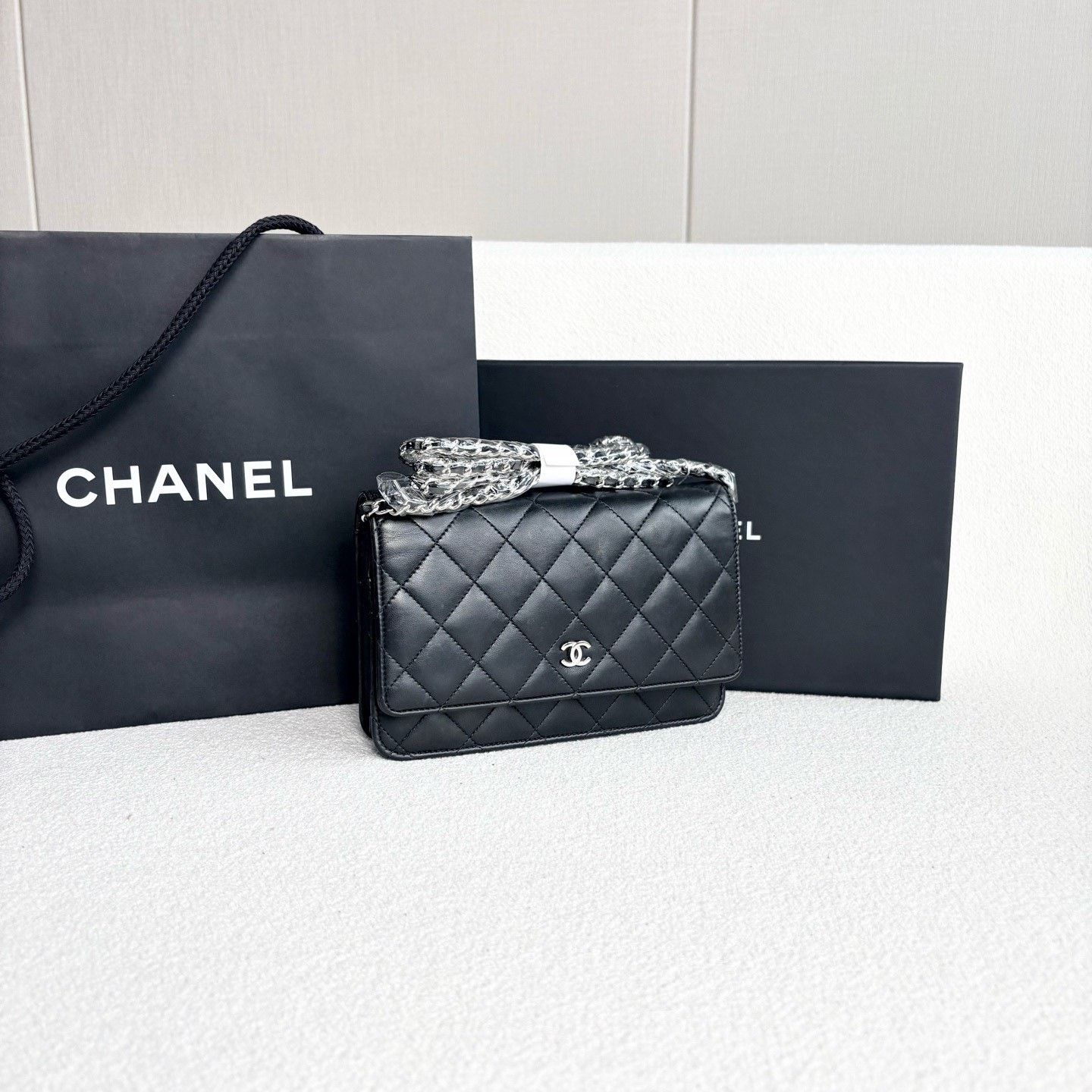 Chanel Pre-loved Bag Very good condition Size ONE SIZE - 4 Thumbnail