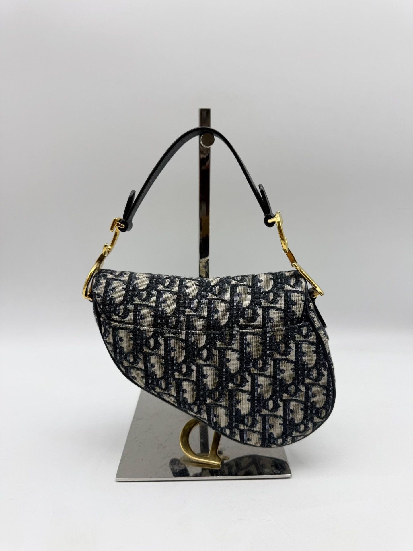 Dior Pre-loved Bag Very good condition Size ONE SIZE - 2 Thumbnail