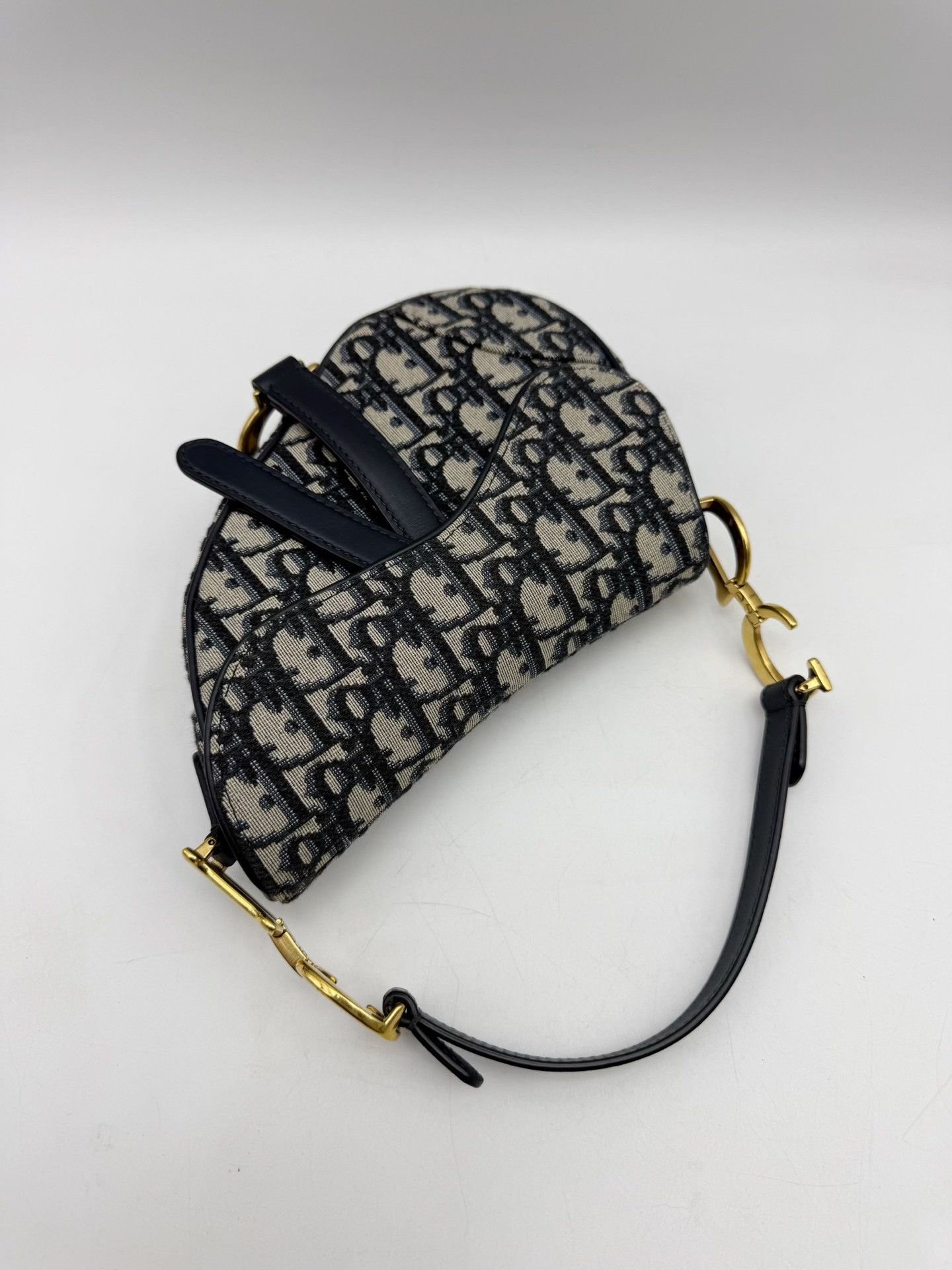 Dior Pre-loved Bag Very good condition Size ONE SIZE - 5 Thumbnail
