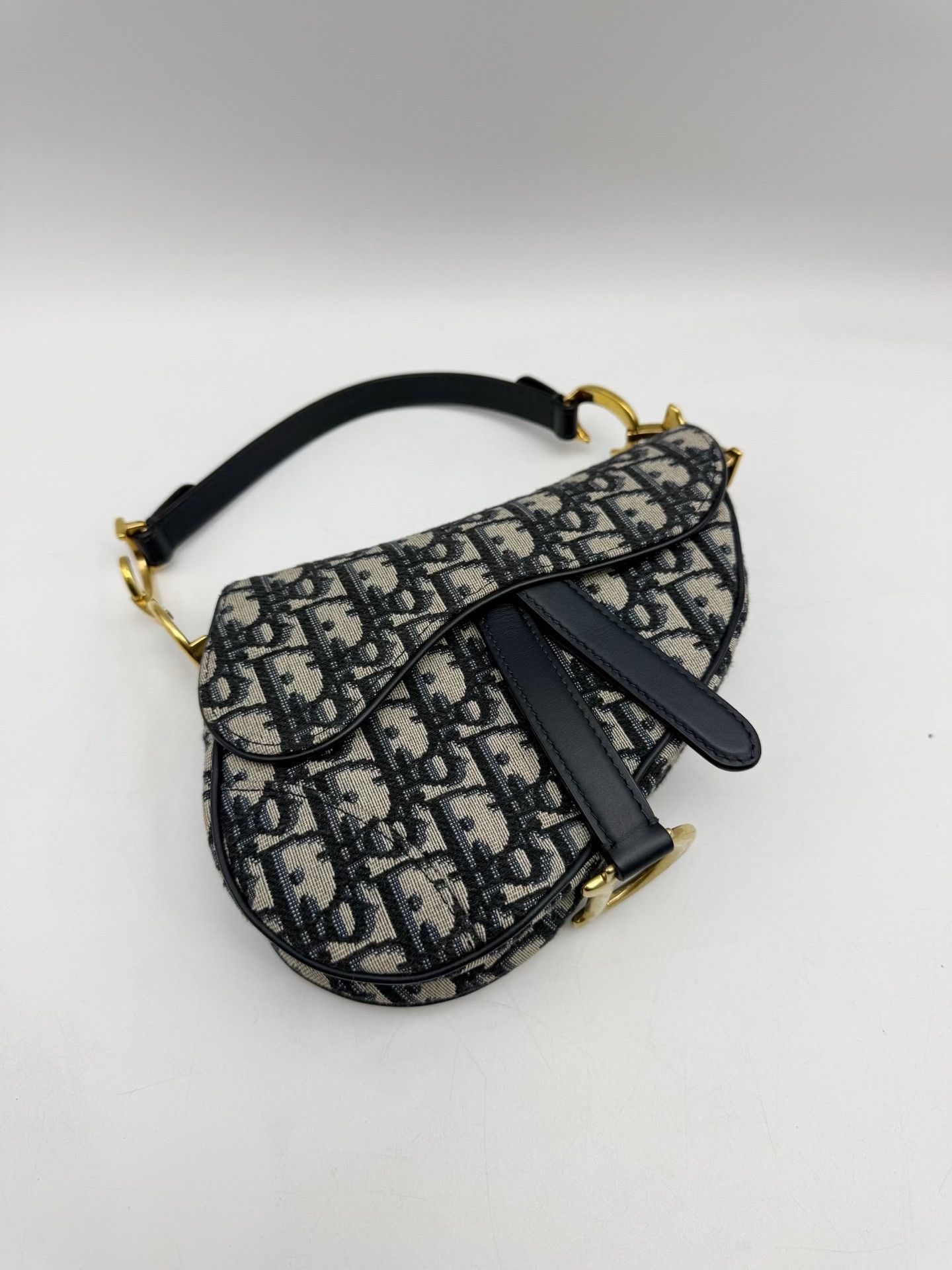 Dior Pre-loved Bag Very good condition Size ONE SIZE - 3 Thumbnail