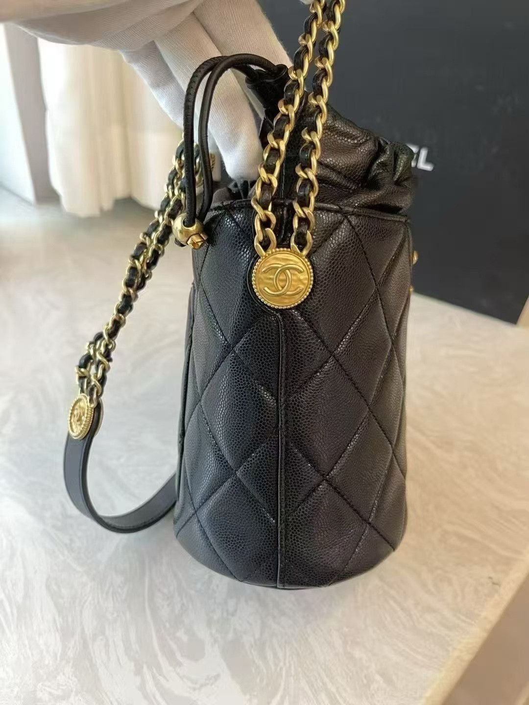 Chanel Pre-loved Bag Very good condition Size ONE SIZE - 2 Thumbnail