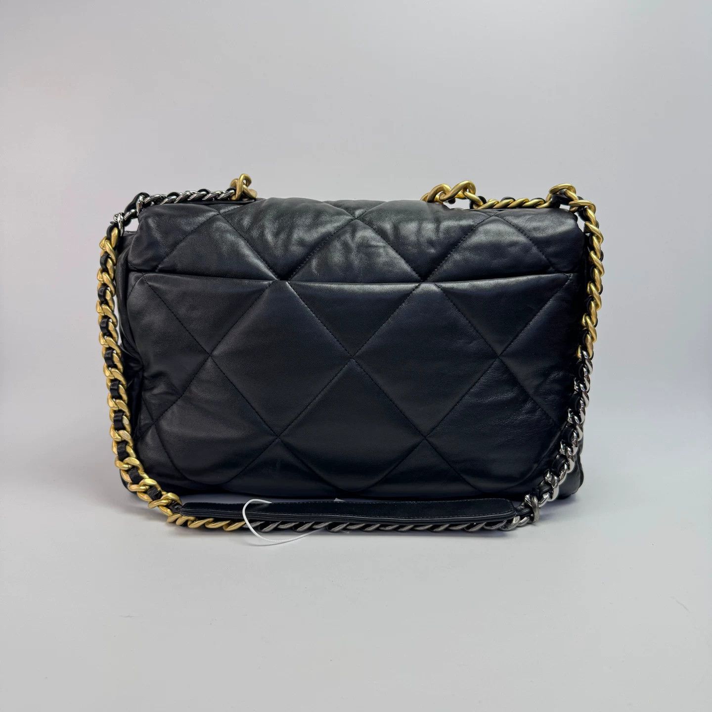 Chanel Pre-loved Bag Very good condition Size ONE SIZE - 2 Thumbnail