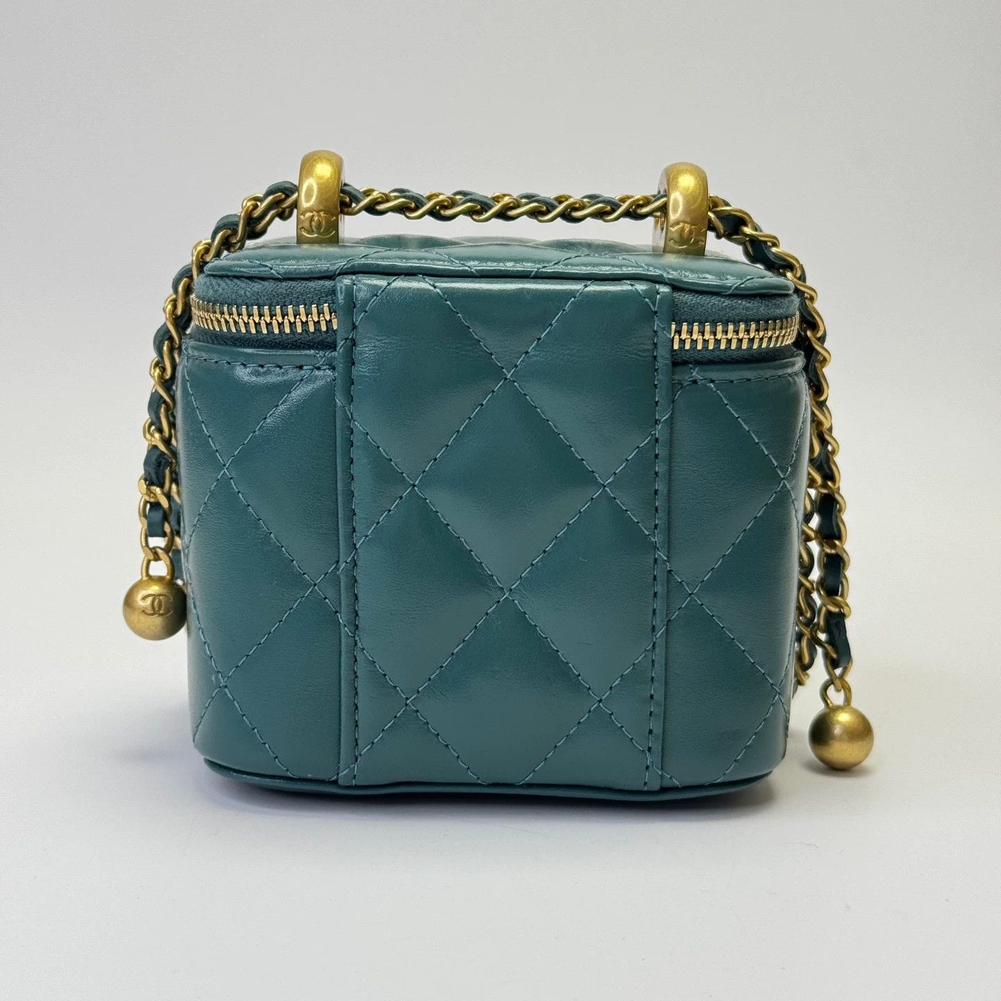 Chanel Pre-loved Bag Very good condition Size ONE SIZE - 2 Thumbnail