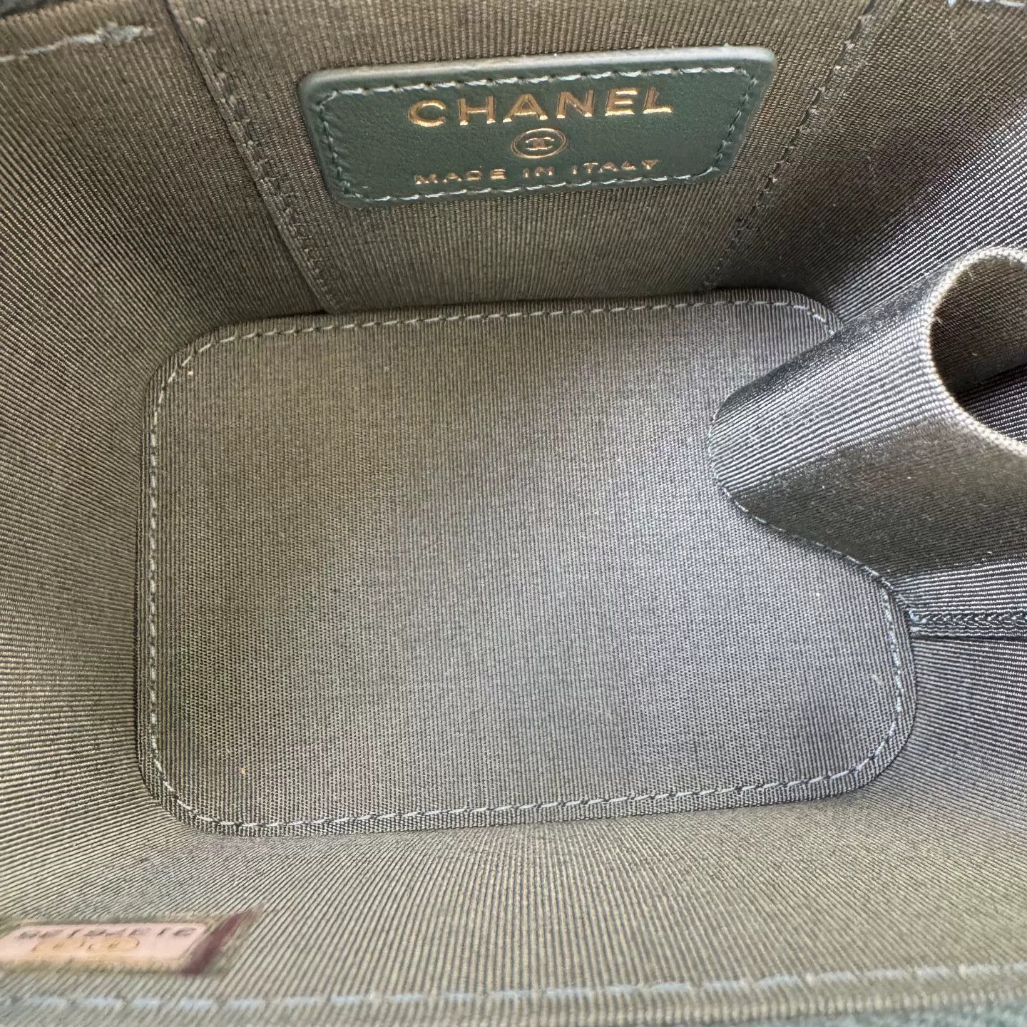 Chanel Pre-loved Bag Very good condition Size ONE SIZE - 7 Thumbnail