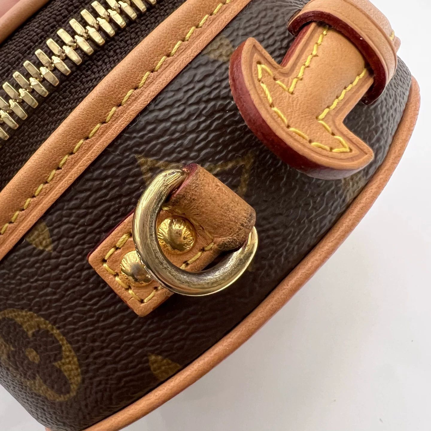 Louis Vuitton Pre-loved Bag Very good condition Size ONE SIZE - 6 Thumbnail