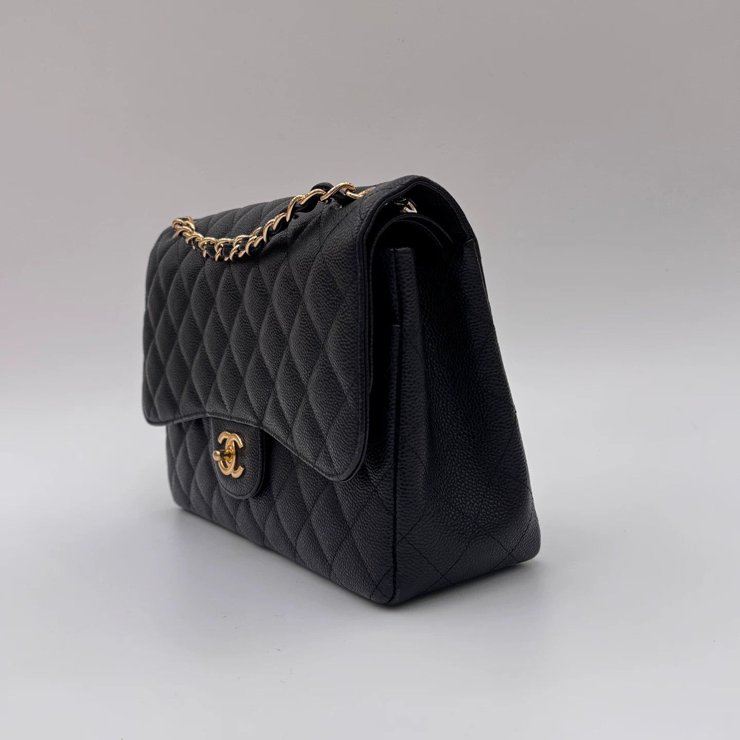 Chanel Pre-loved Bag Very good condition Size ONE SIZE - 3 Thumbnail