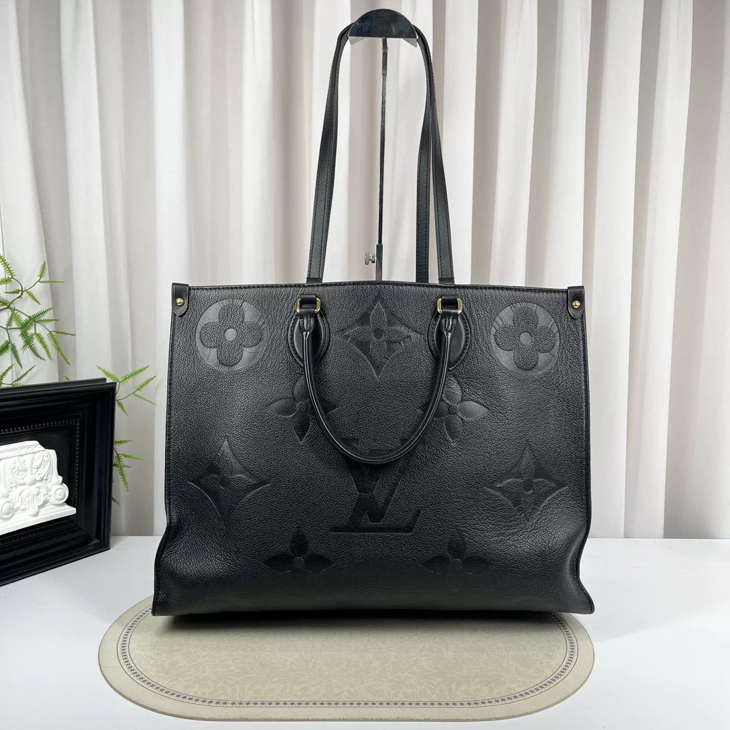 Louis Vuitton Pre-loved Bag Very good condition Size ONE SIZE - 2 Thumbnail