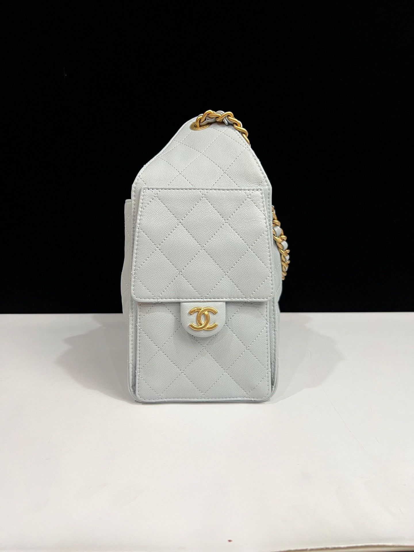 Chanel Pre-loved Bag Very good condition Size ONE SIZE - 4 Thumbnail