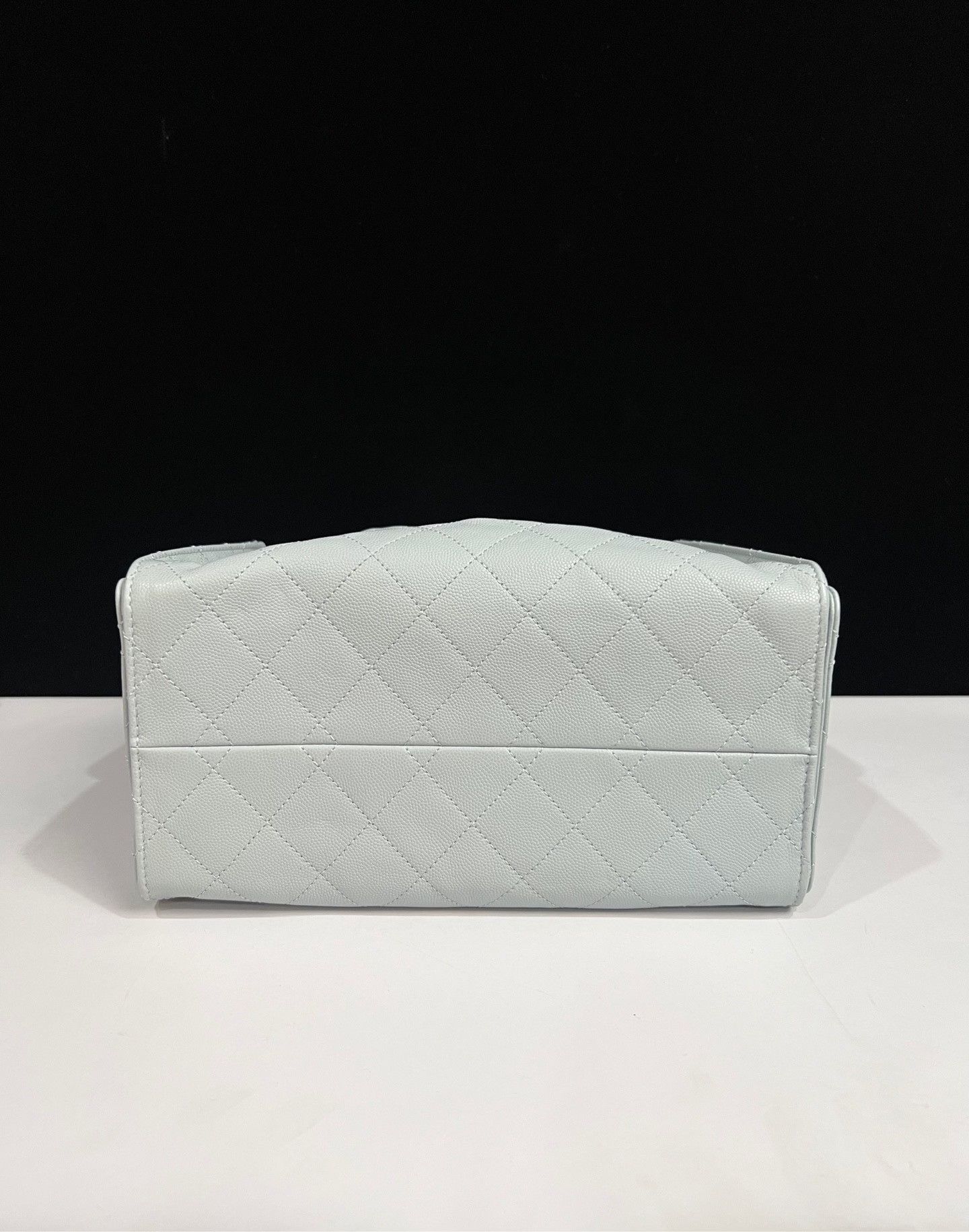 Chanel Pre-loved Bag Very good condition Size ONE SIZE - 6 Thumbnail