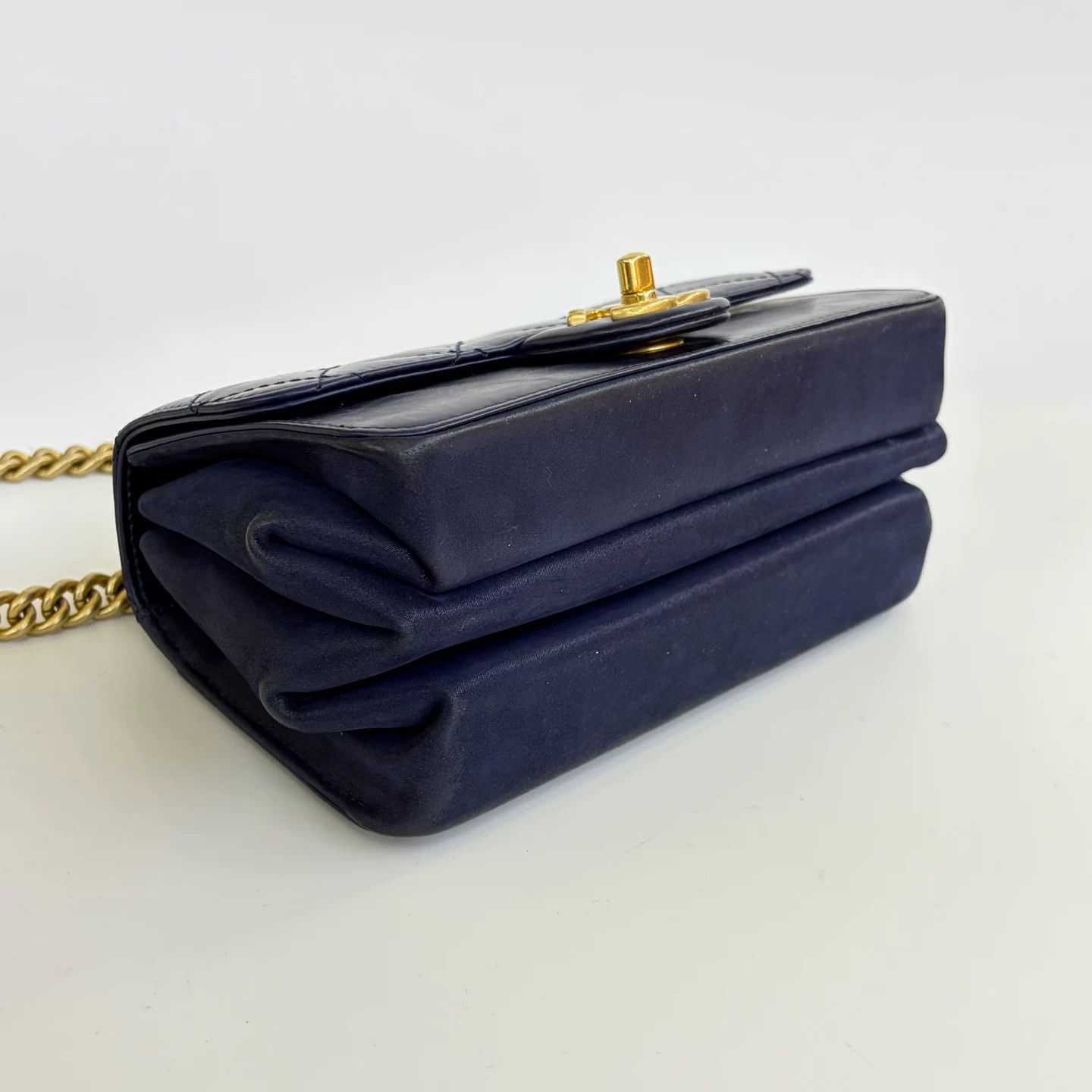 Chanel Pre-loved Bag Very good condition Size ONE SIZE - 6 Thumbnail