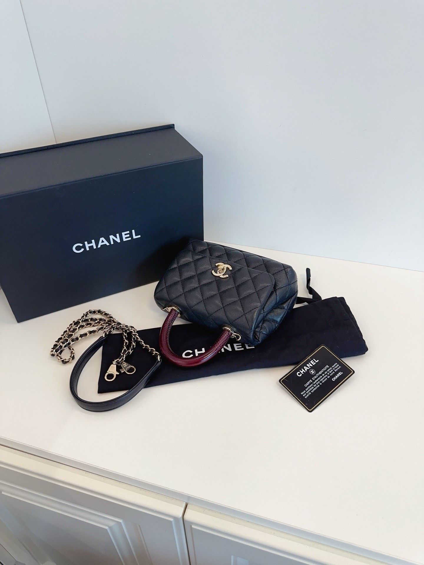 Chanel Pre-loved Bag Very good condition Size ONE SIZE - 7 Thumbnail