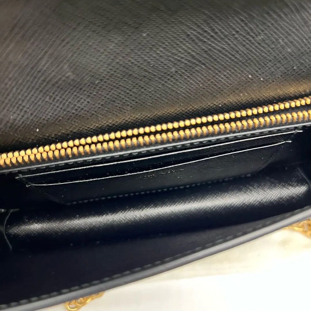 Prada Pre-loved Bag Very good condition Size ONE SIZE - 9 Thumbnail