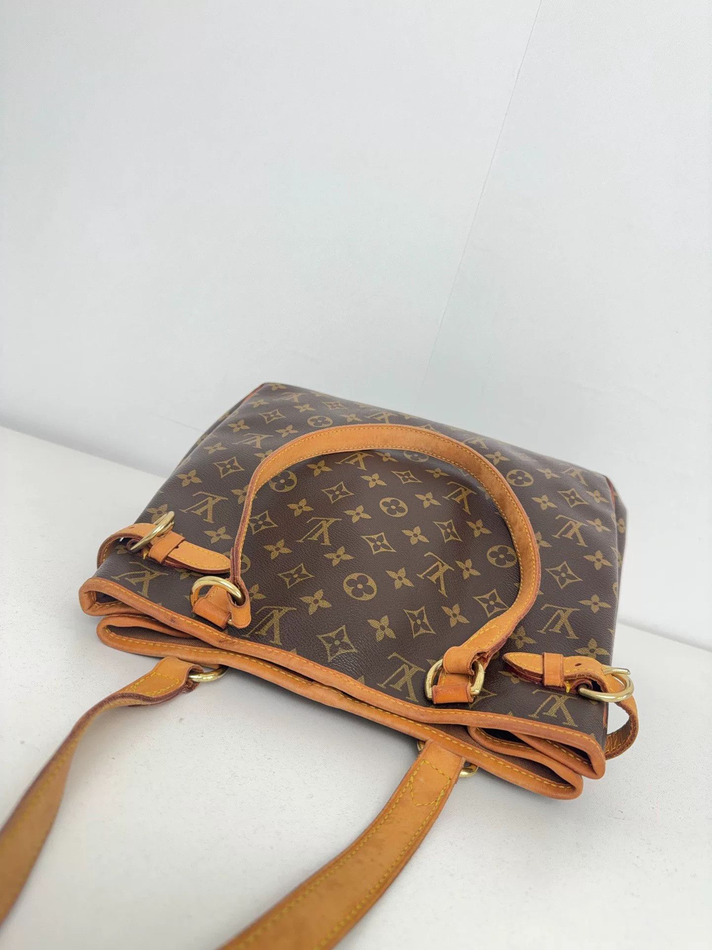 Miu Miu Pre-loved Bag Very good condition Size ONE SIZE - 3 Thumbnail