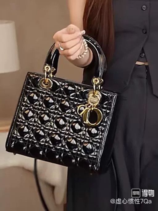 Dior Pre-loved Bag Very good condition Size ONE SIZE - 5 Thumbnail