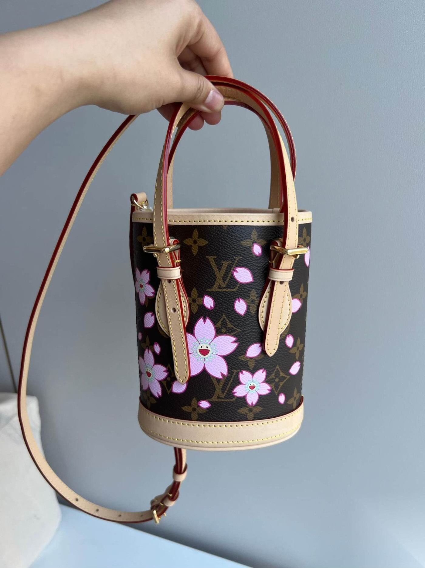 Louis Vuitton Pre-loved Bag Very good condition Size ONE SIZE - 8 Thumbnail