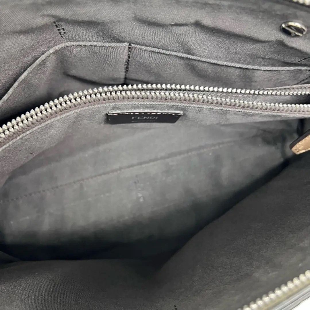 Fendi Pre-loved Bag Very good condition Size ONE SIZE - 9 Thumbnail