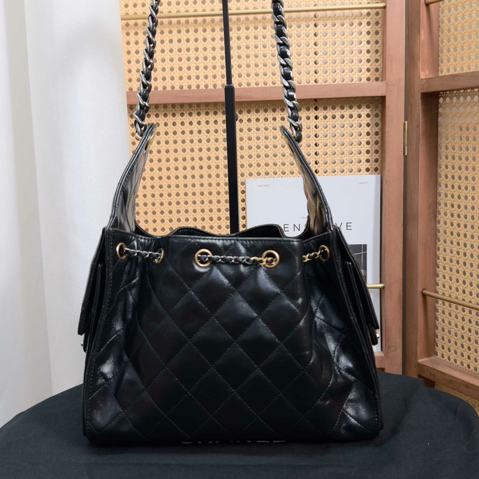 Chanel Pre-loved Bag Very good condition Size ONE SIZE - 2 Thumbnail